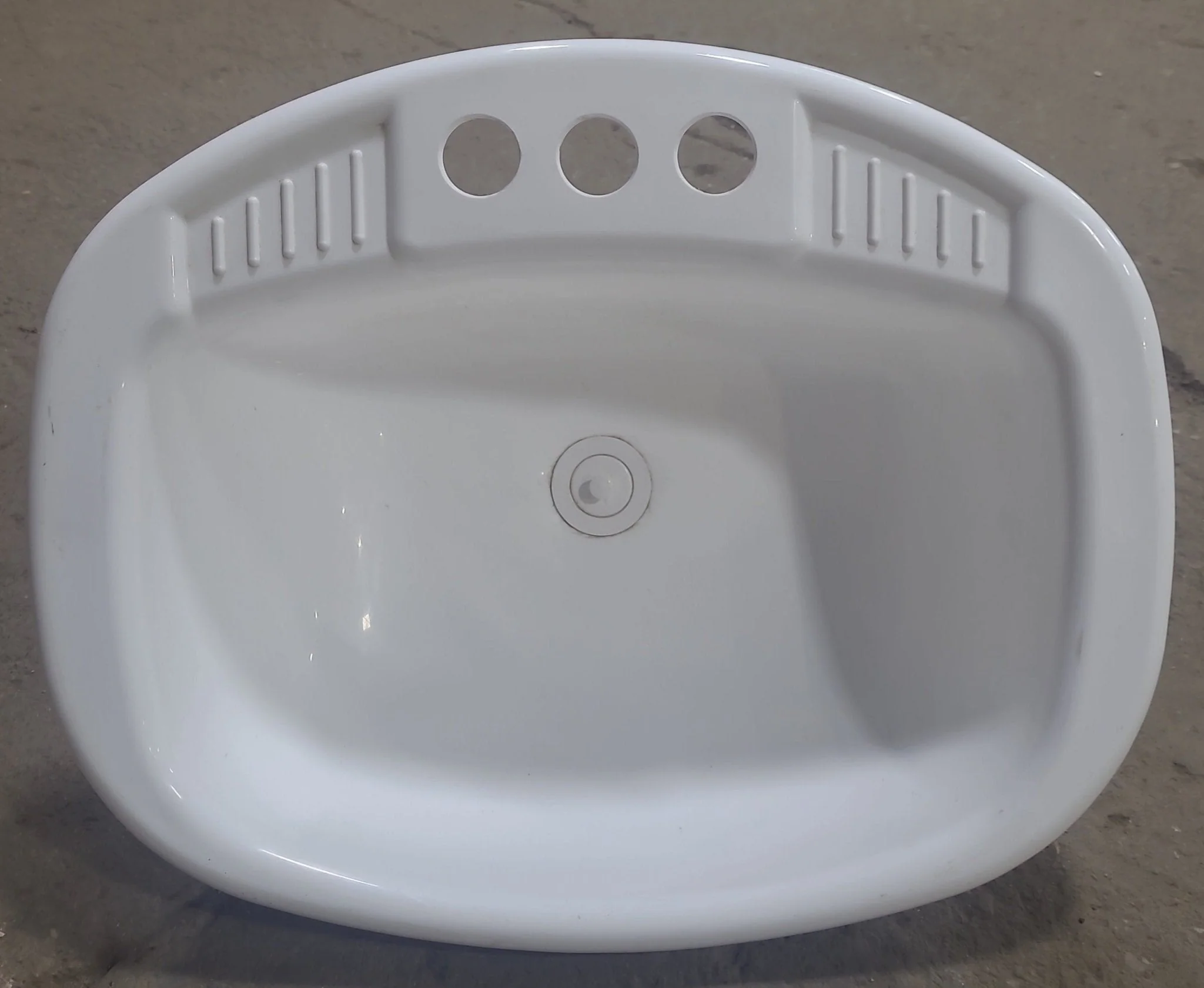 Used Bathroom Sink, Off-White - 20" X 16" X 6 1/2"D