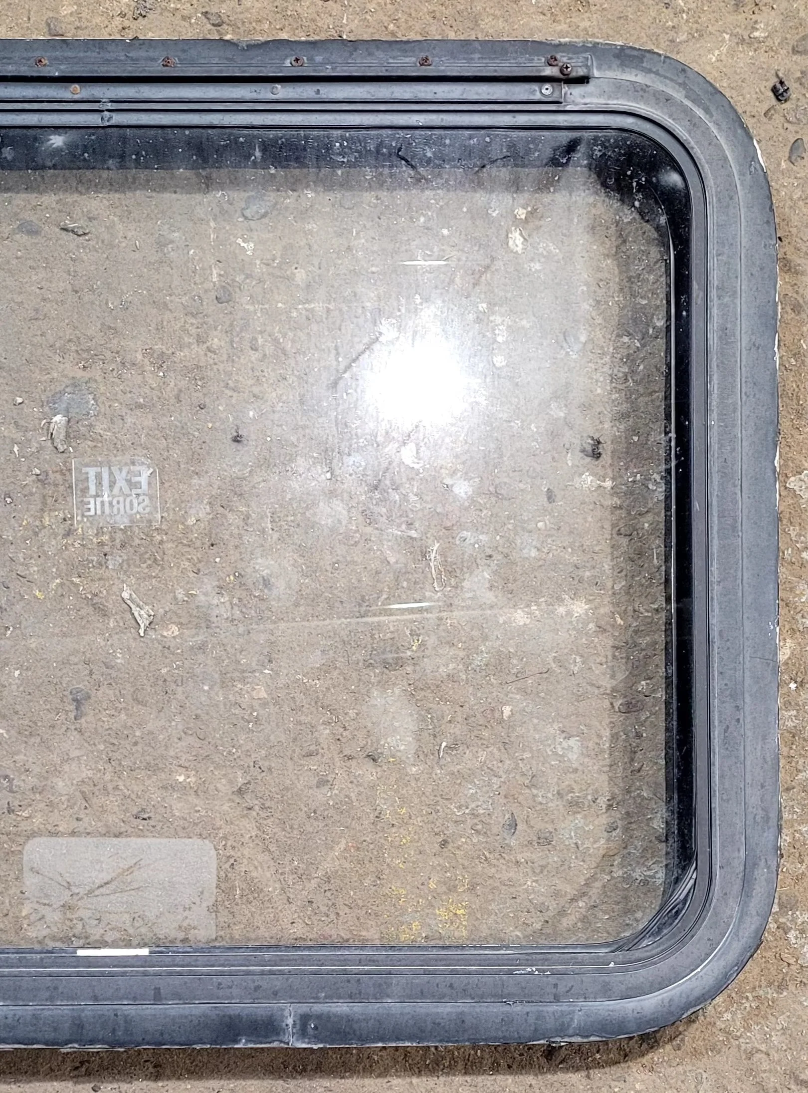 Used Black Radius Emergency Opening Window : 29 1/2" W x 21 1/2" H x 1 5/8" D - Image 3
