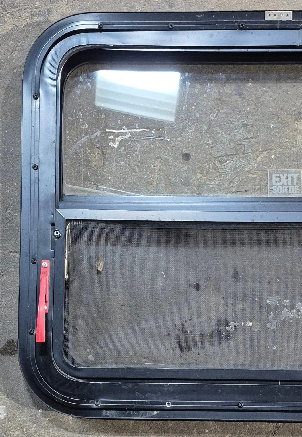 Used Black Radius Emergency Opening Window : 29 1/4" W x 21 1/4" H x 1 1/2" - Image 5