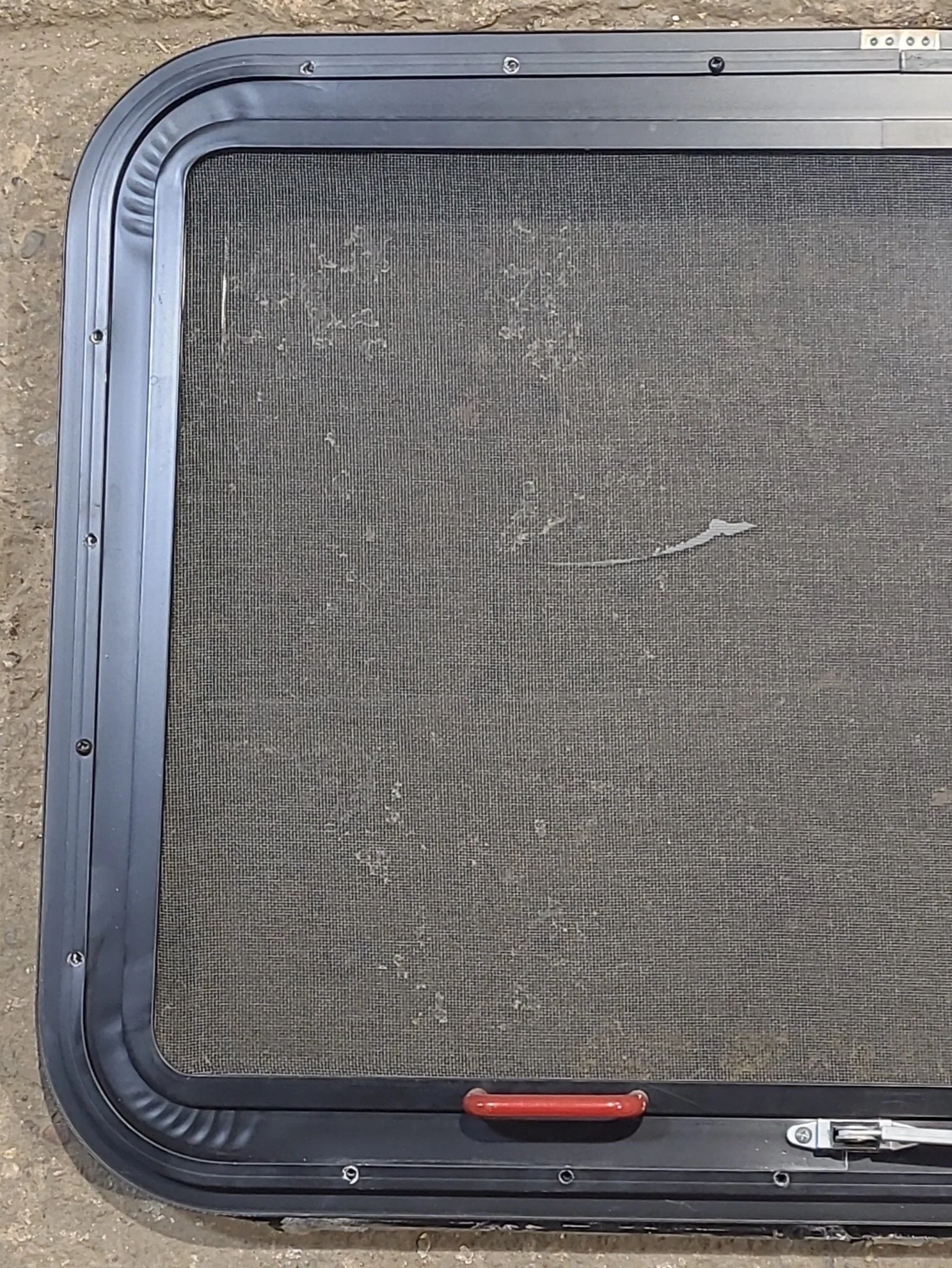 Used Black Radius Emergency Opening Window : 29 1/4" W x 21 1/4" H x 1 1/4" D - Image 5