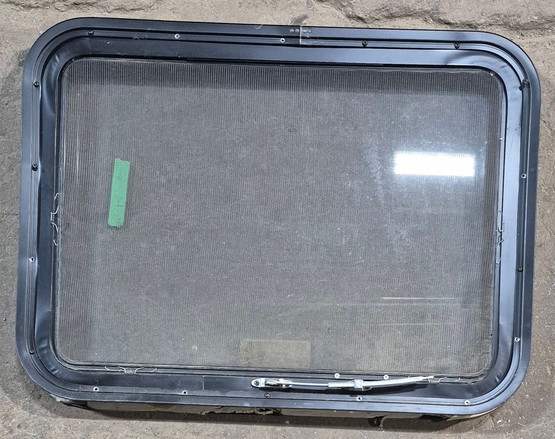 Used Black Radius Emergency Opening Window : 29 1/4" W x 21 1/4" H x 1 7/8" D - Image 4