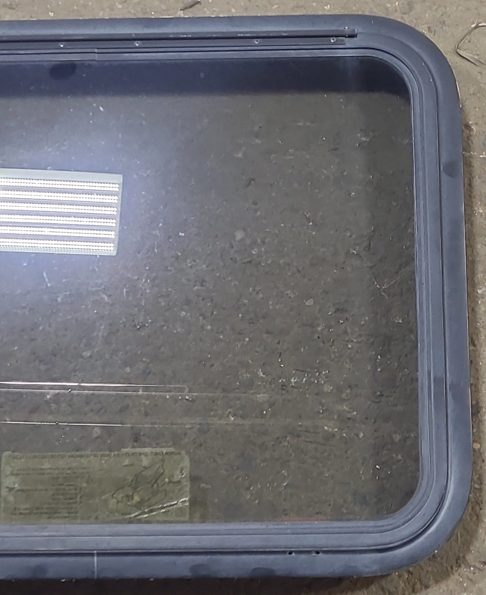 Used Black Radius Emergency Opening Window : 29 3/8" W x 22 1/2" H x 1 7/8" D - Image 3