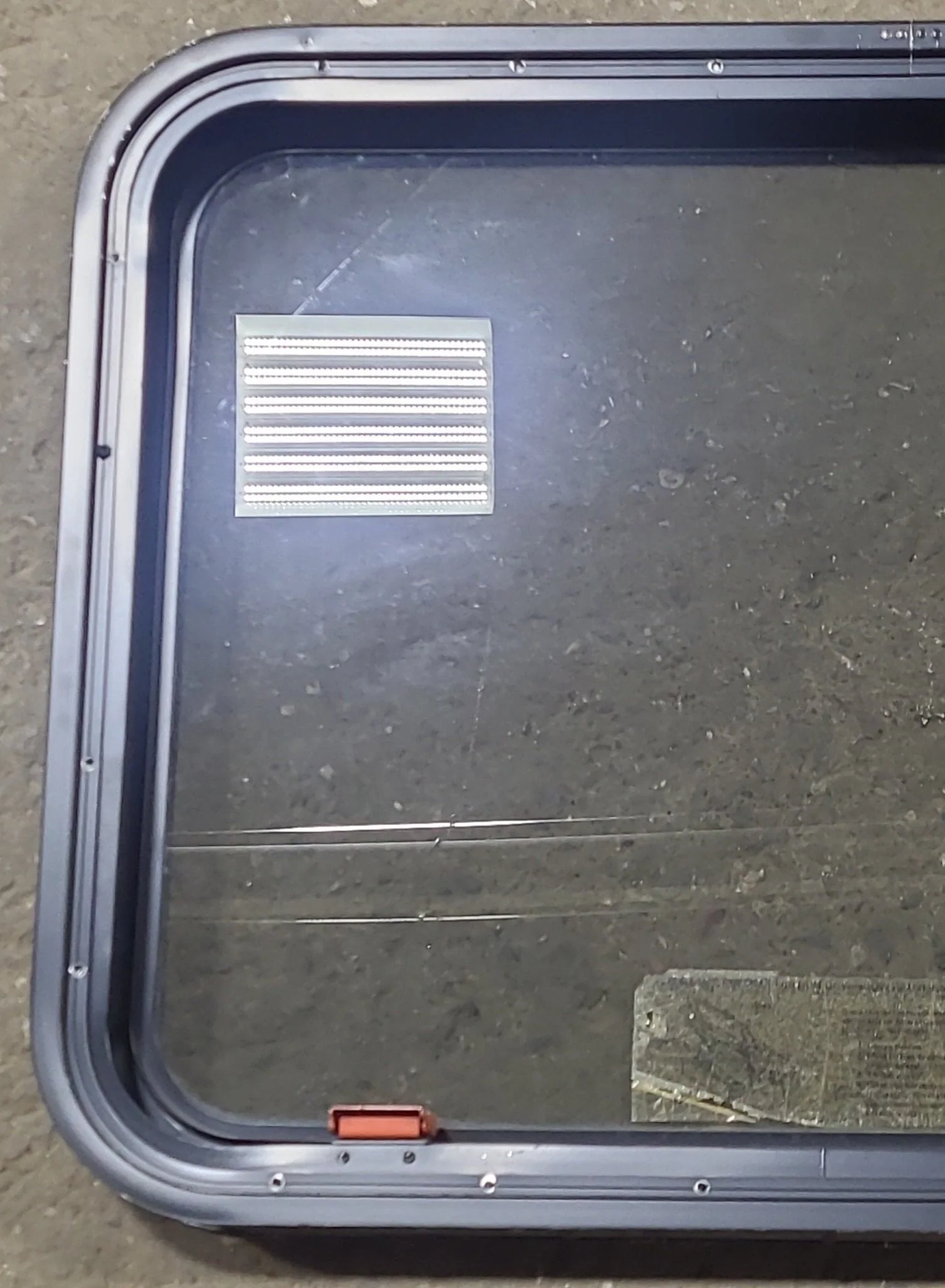 Used Black Radius Emergency Opening Window : 29 3/8" W x 22 1/2" H x 1 7/8" D - Image 5