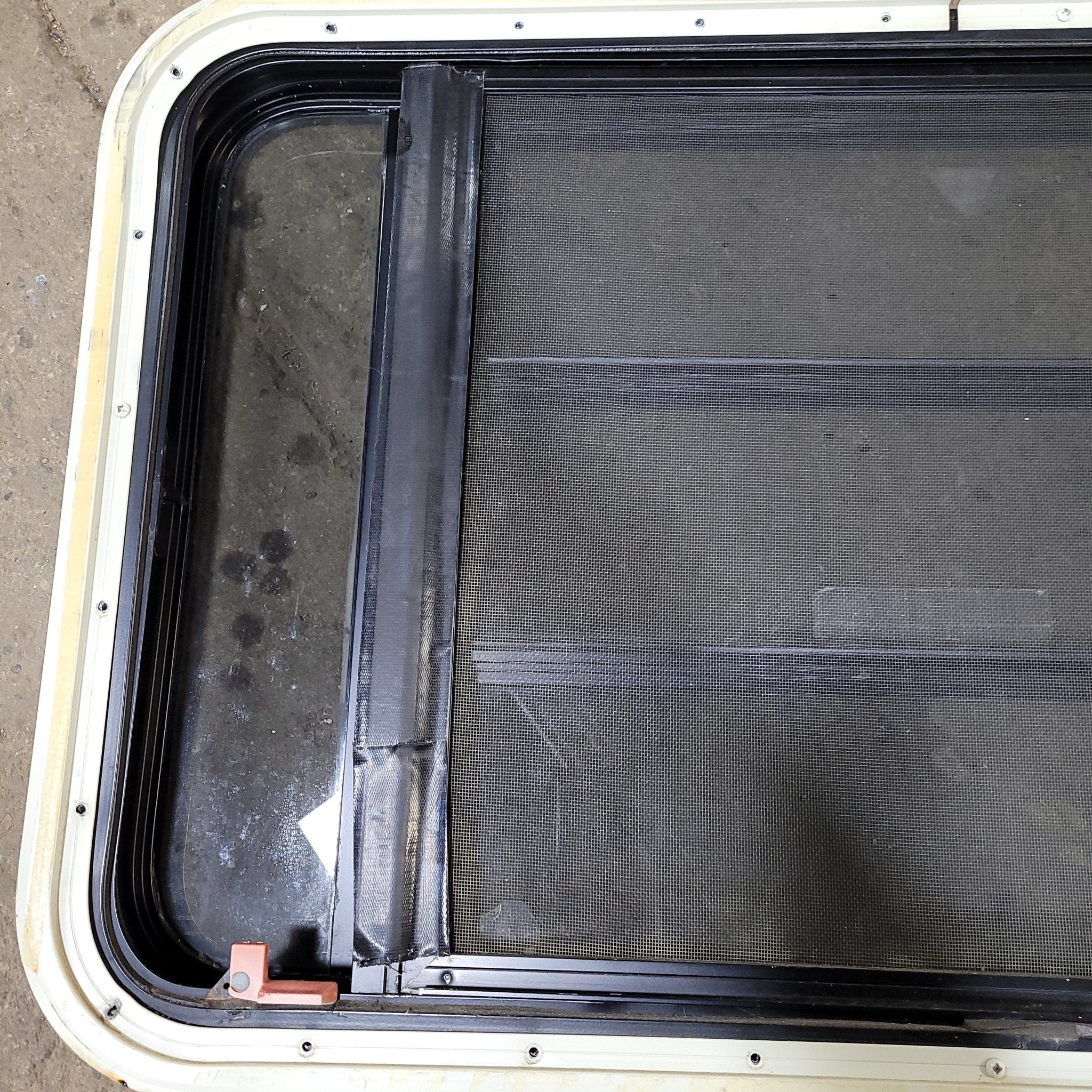 Used Black Radius Emergency Opening Window : 35 1/4" W X 21 1/2" H X 1 7/8" D - Image 5