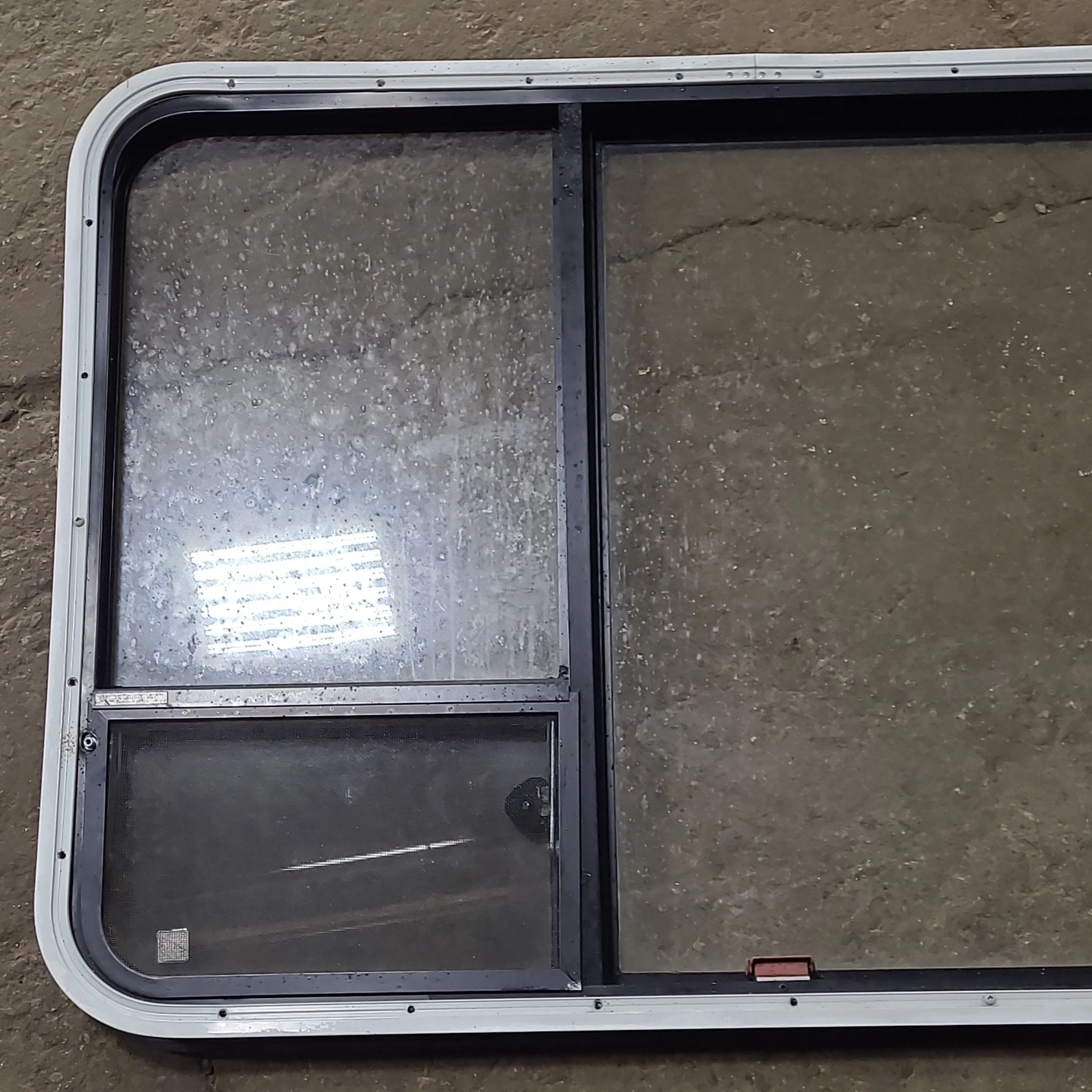 Used Black Radius Emergency Opening Window : 41 3/8" W x 28 5/8" H x 1 7/8" D - Image 6