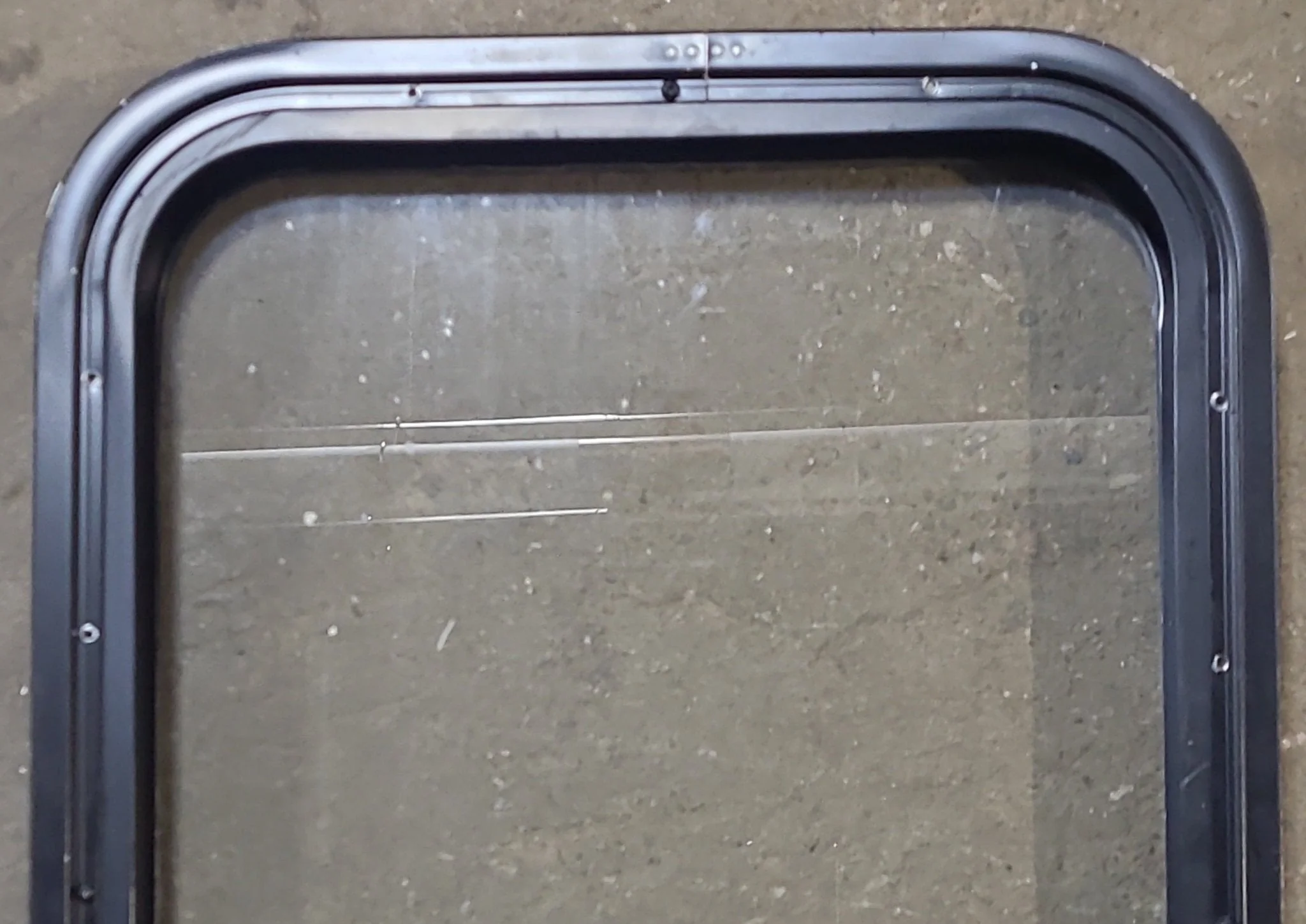 Used Black Radius Non Opening Window : 17 1/2" W x 21 1/2" H x 2" D - Image 5