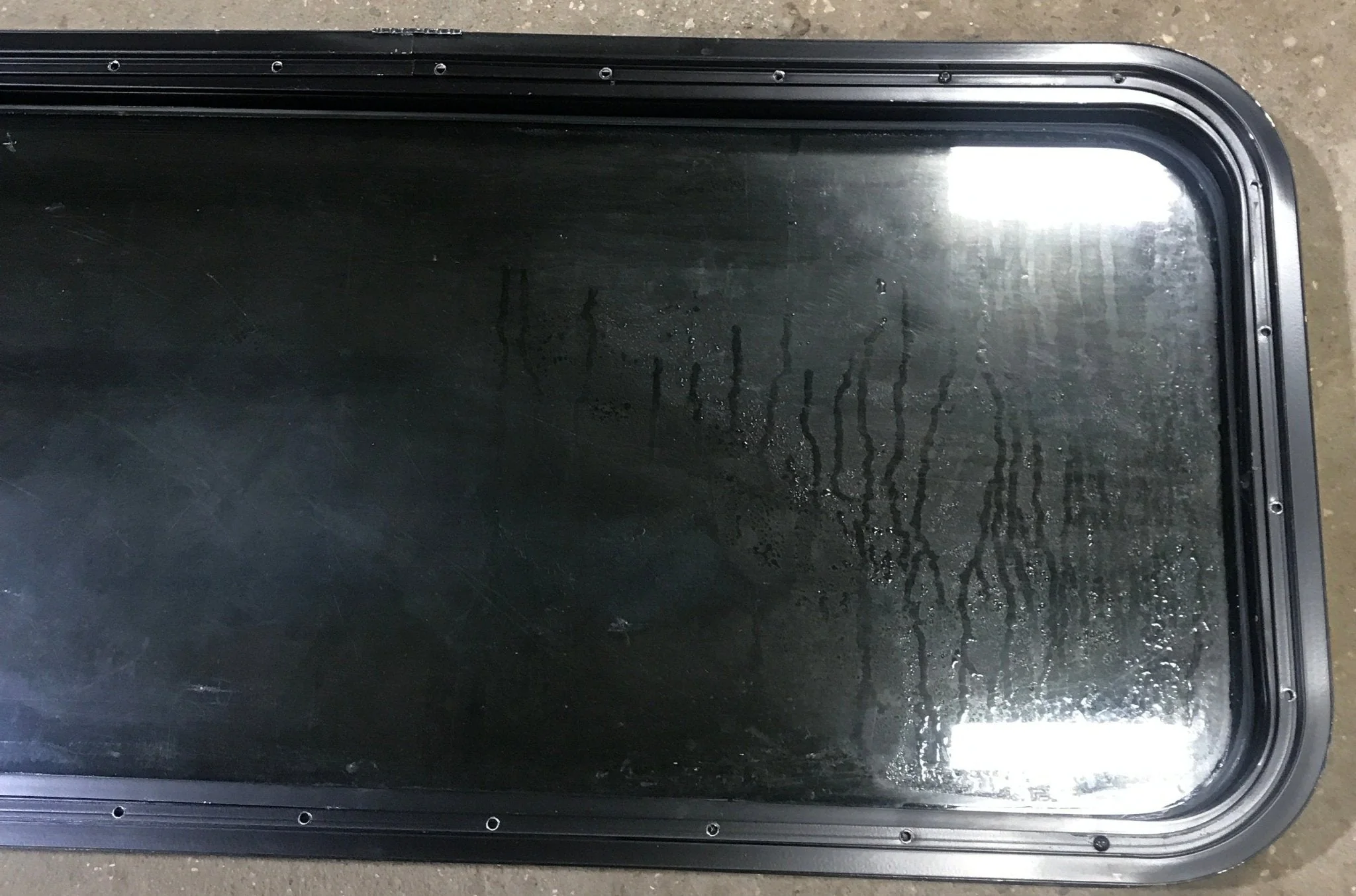 Used Black Radius Non Opening Window : 17 1/2" W x 39 1/2" H x 1 7/8" D - Image 4