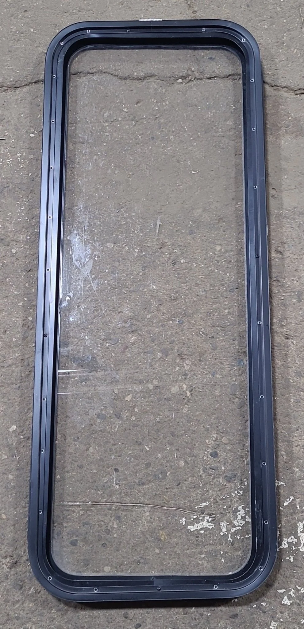 Used Black Radius Non Opening Window : 17 1/2" W x 47 1/2" H x 1 1/4" D - Image 4