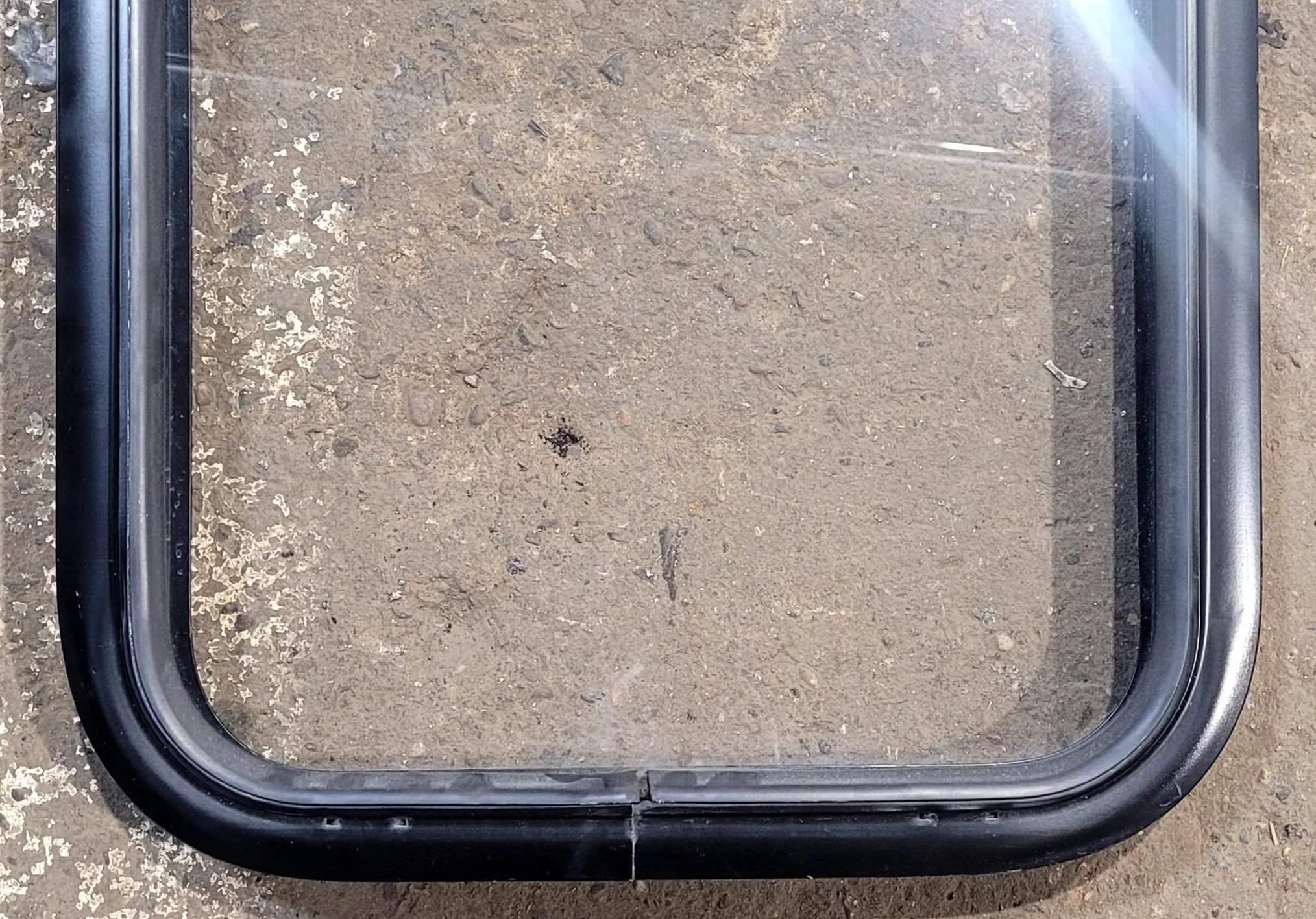 Used Black Radius Non Opening Window : 17 1/4" W x 22 1/4" H x 1 5/8" - Image 2
