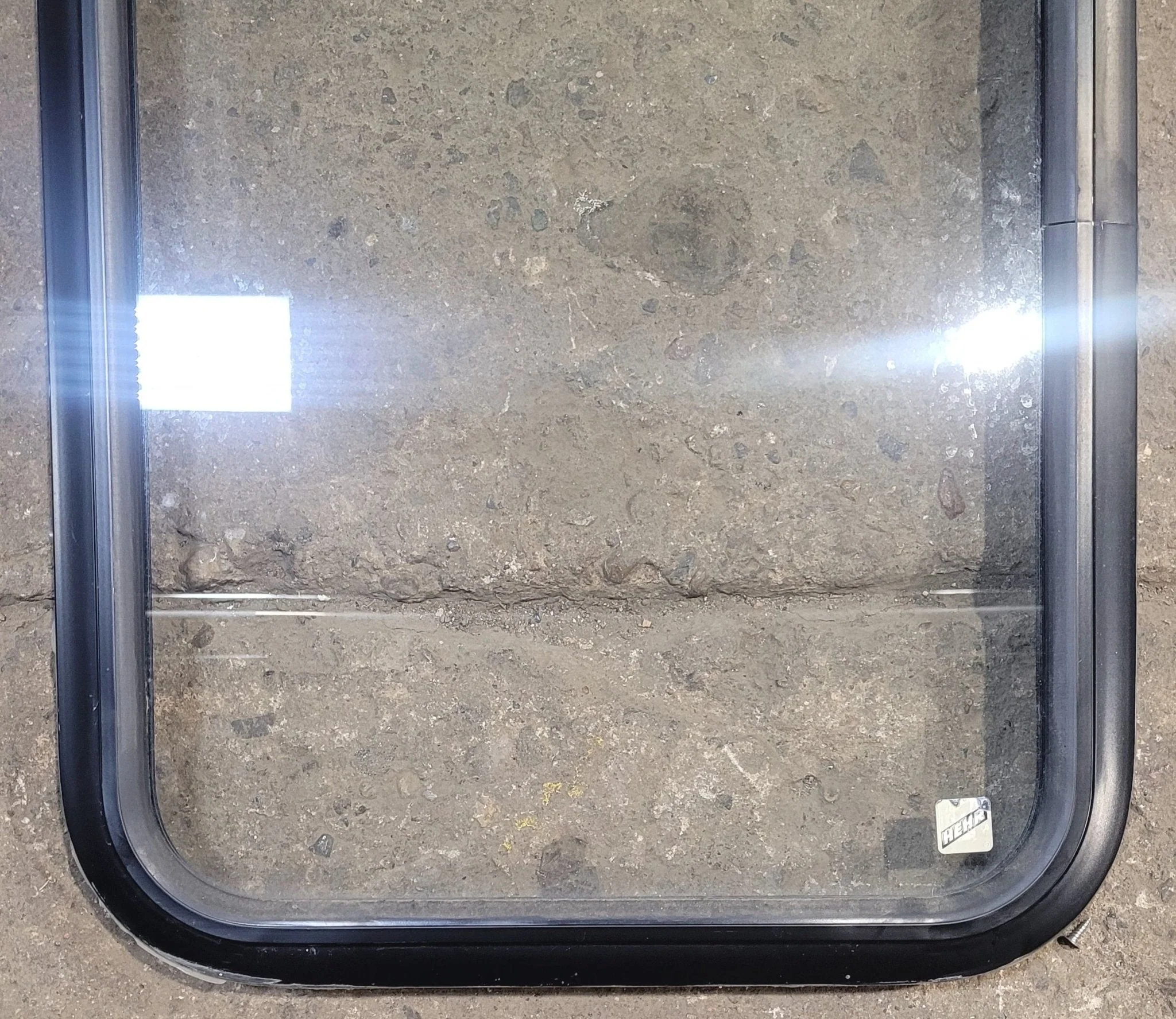 Used Black Radius Non Opening Window : 18 1/4" W x 25 3/4" H x 1 3/4" - Image 3