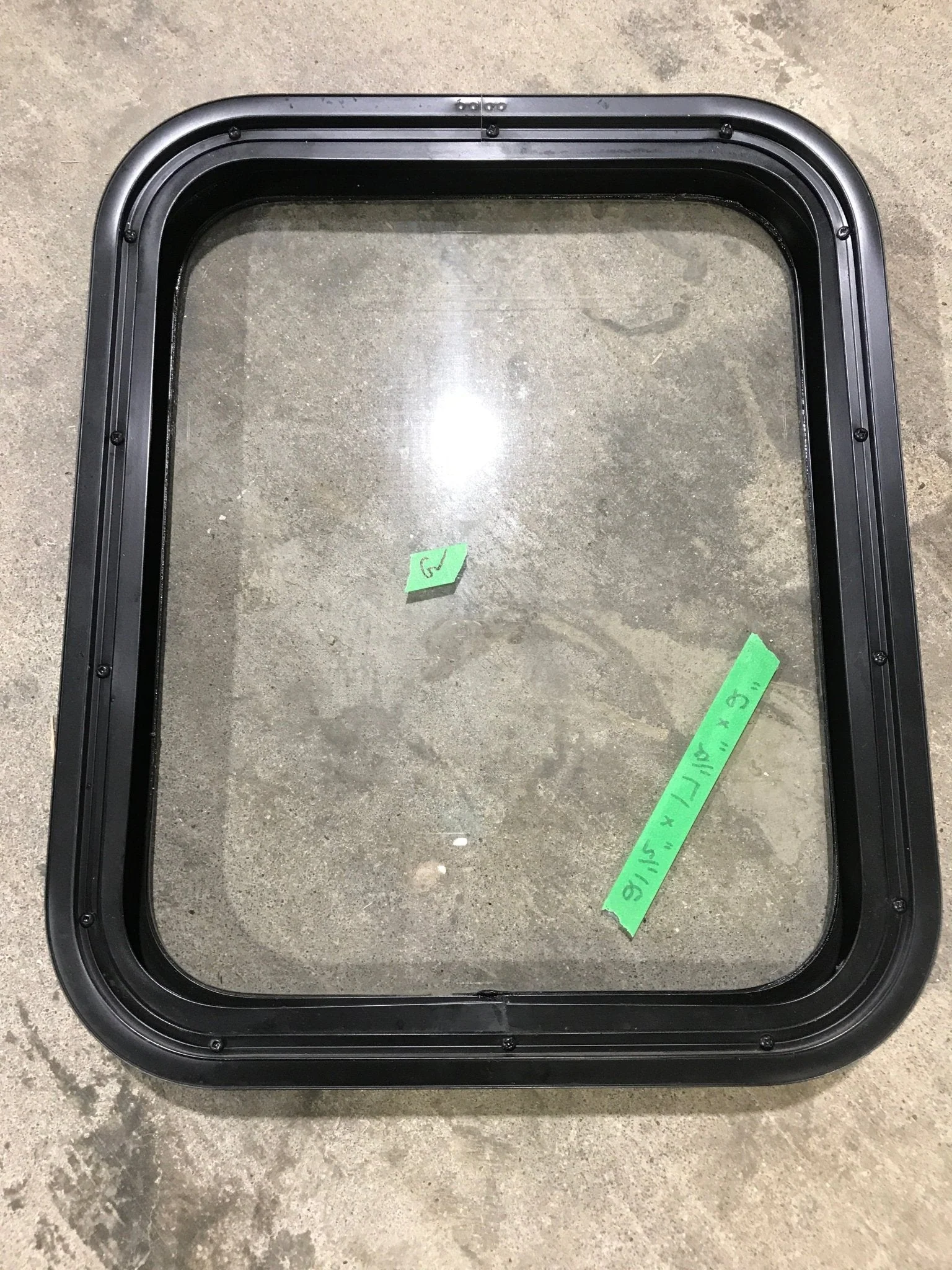 Used Black Radius Non Opening Window : 21 1/2" W X 17 1/2" H X 2" D - Image 5