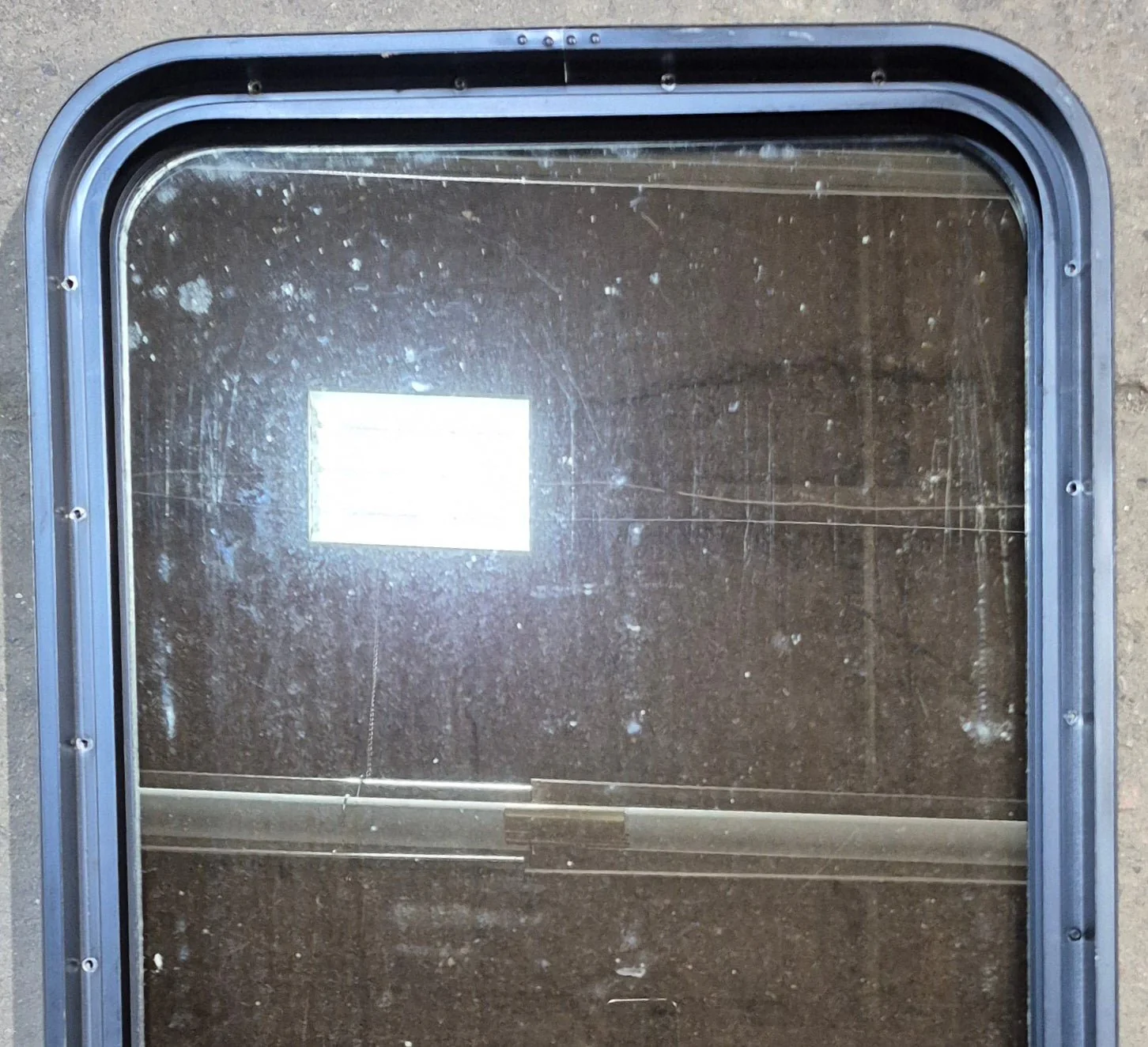Used Black Radius Non Opening Window : 21 3/4" W x 42 1/4" H x 2" - Image 5