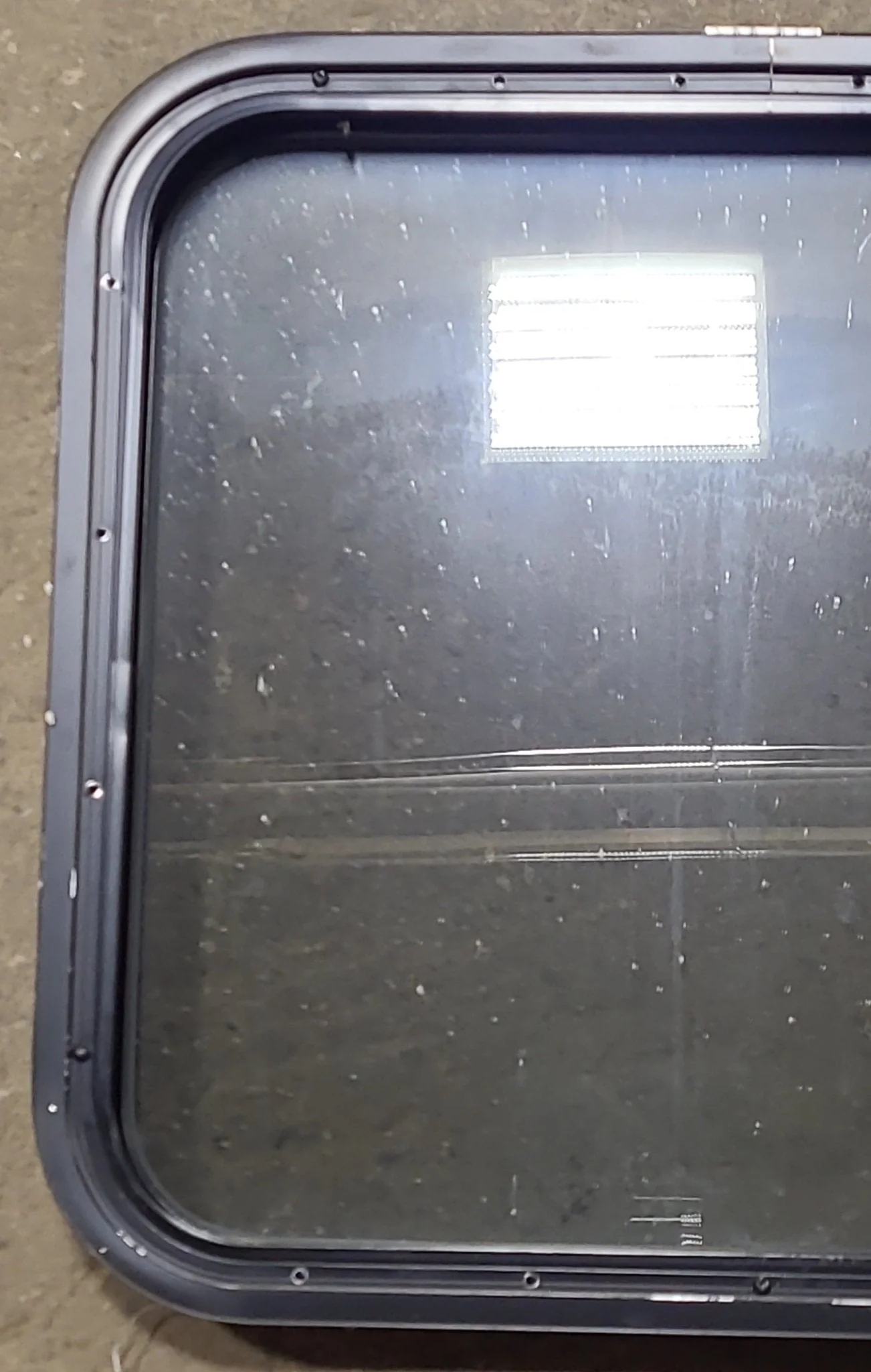 Used Black Radius Non Opening Window : 23 1/2" W x 21 1/2" H x 1 3/4" D - Image 7
