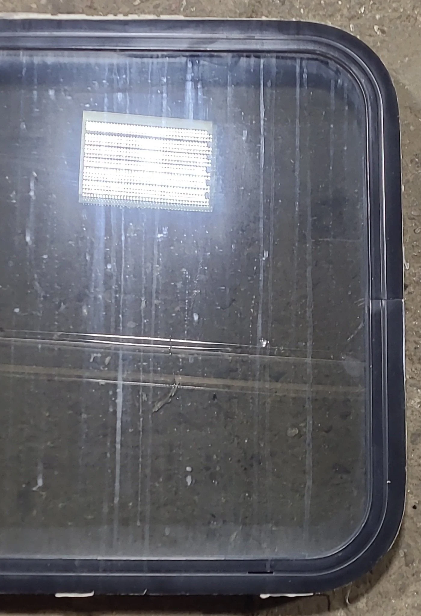 Used Black Radius Non Opening Window : 23 1/2" W x 21 1/2" H x 1 3/4" D - Image 3
