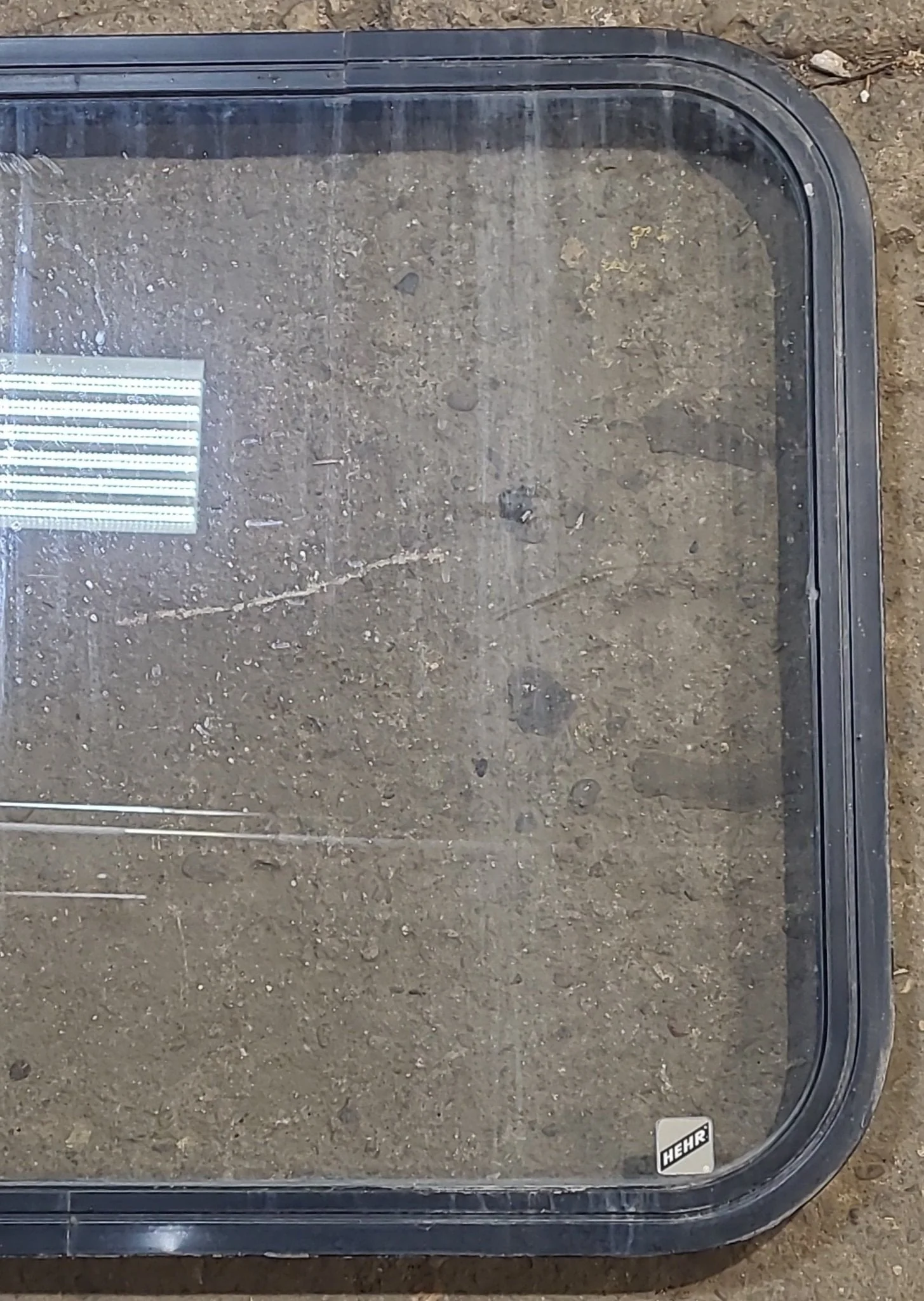 Used Black Radius Non Opening Window : 23 1/2" W x 21 3/4" H x 1 3/4" D - Image 3