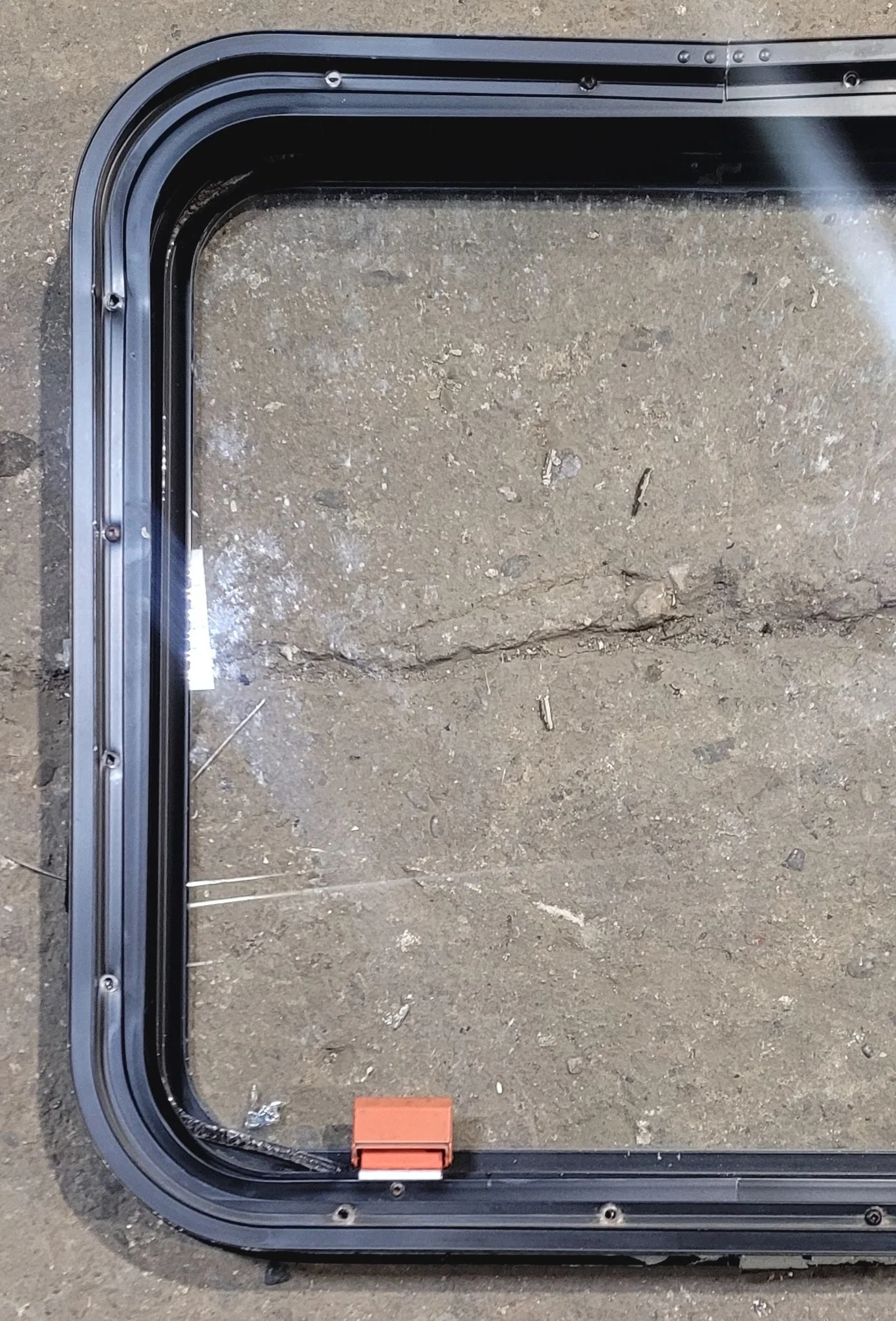 Used Black Radius Emergency Opening Window : 23 1/4" W x 21 1/2" H x 1 7/8" - Image 6