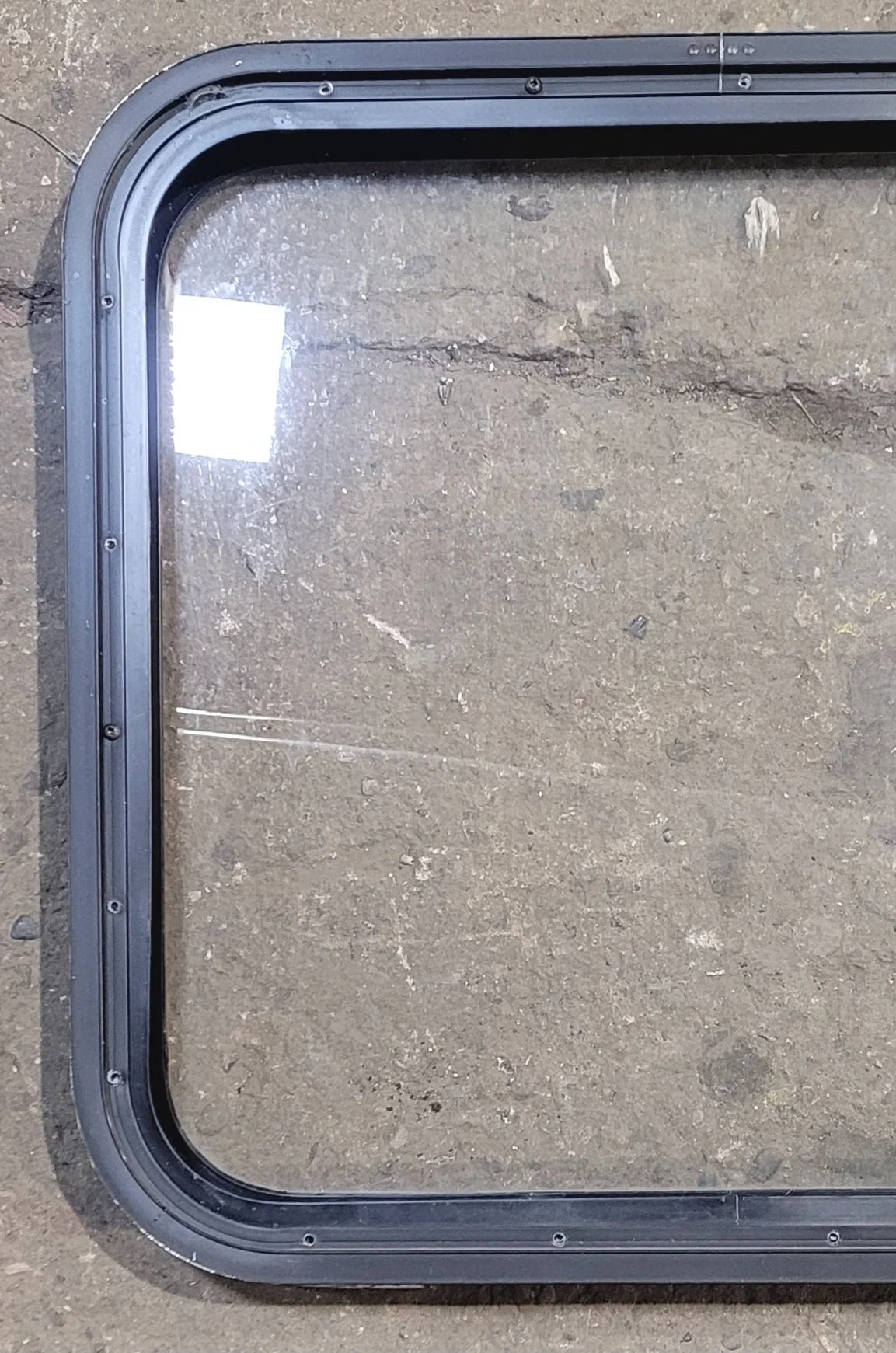 Used Black Radius Non Opening Window : 23 1/4" W x 21 3/4" H x 1 7/8" - Image 7
