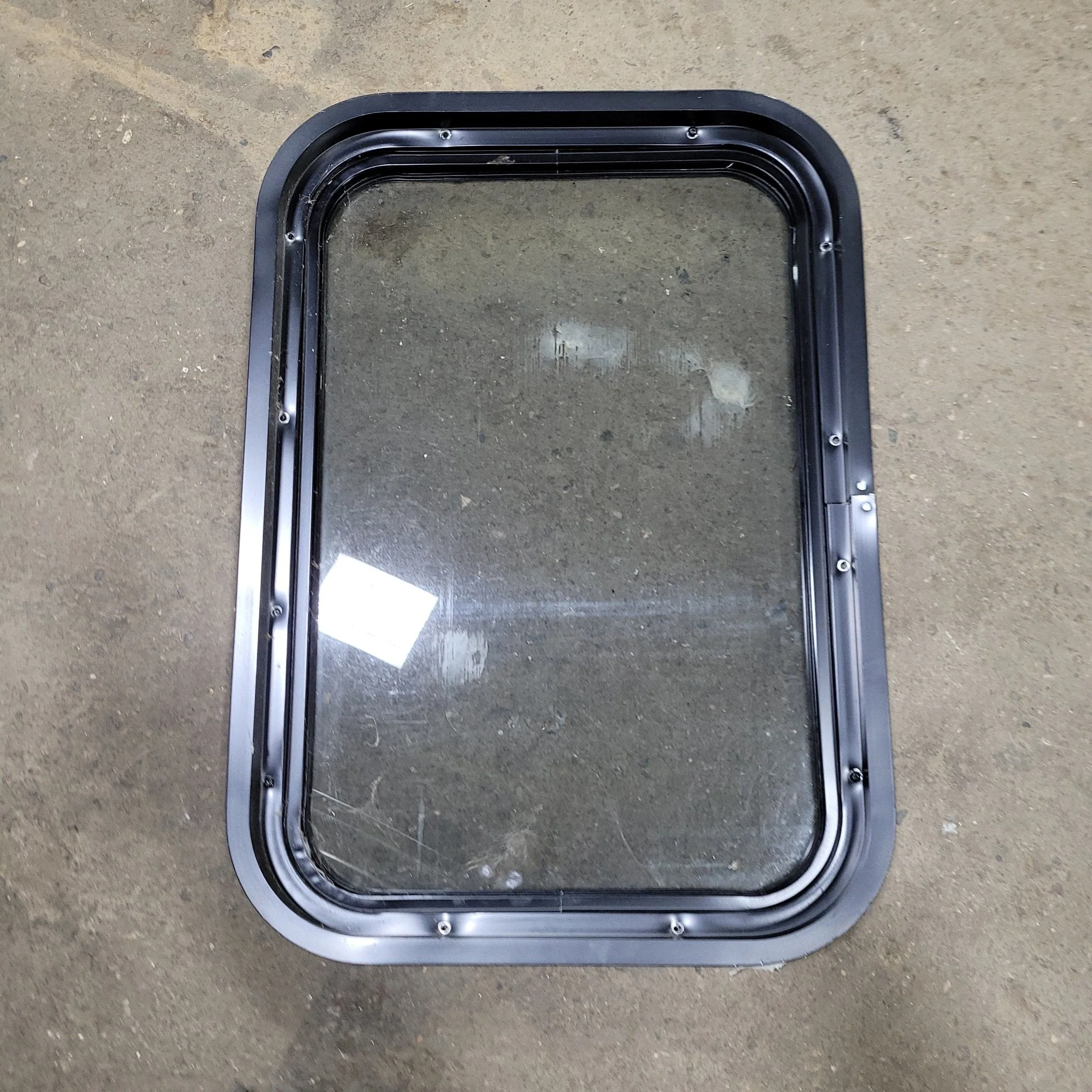 Used Black Radius Non-Opening Window : 24 1/4" X 16 3/4" X 2" D - Image 2