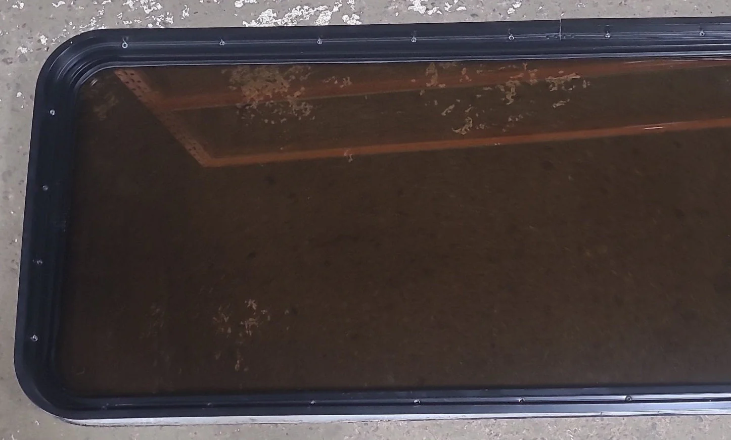 Used Black Radius Non Opening Window : 60 1/2" W x 21 3/4" H x 1 7/8" D - Image 6