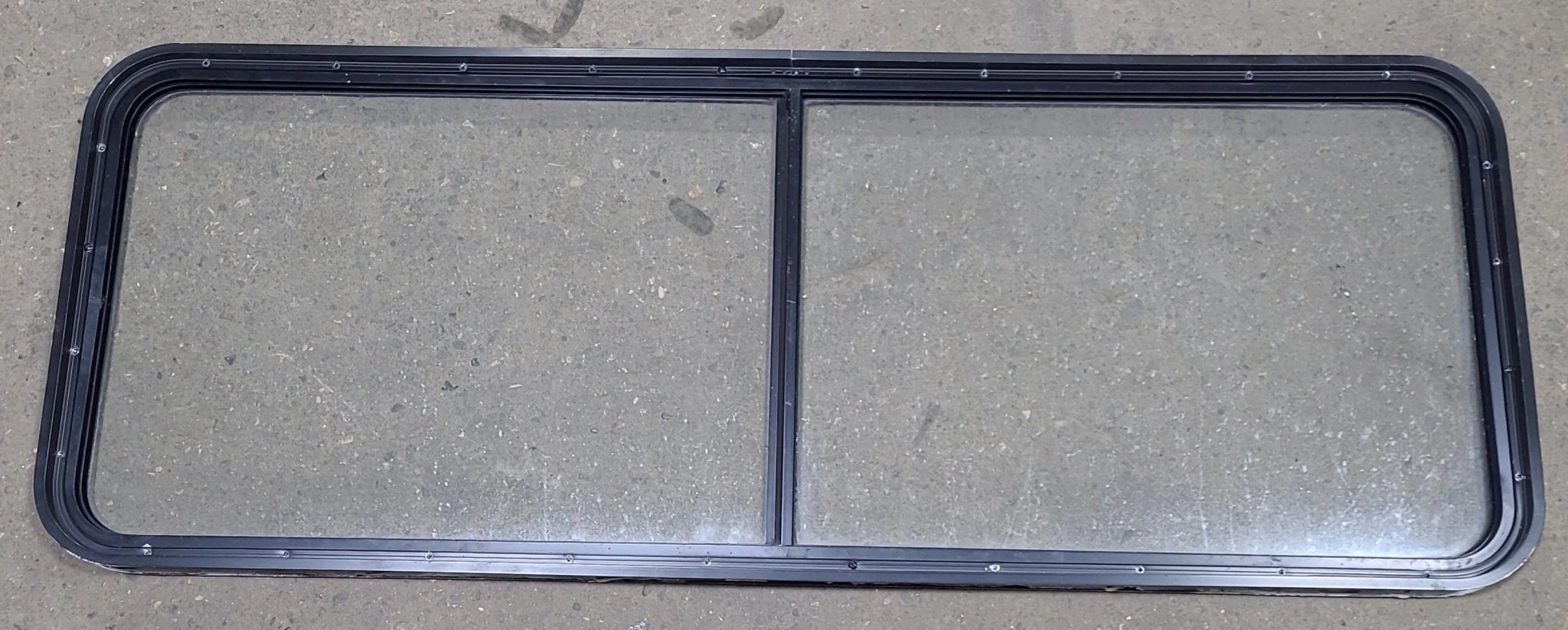 Used Black Radius Non-Opening Window : 60 1/4" W X 21 3/8" H X 1 7/8" D - Image 4