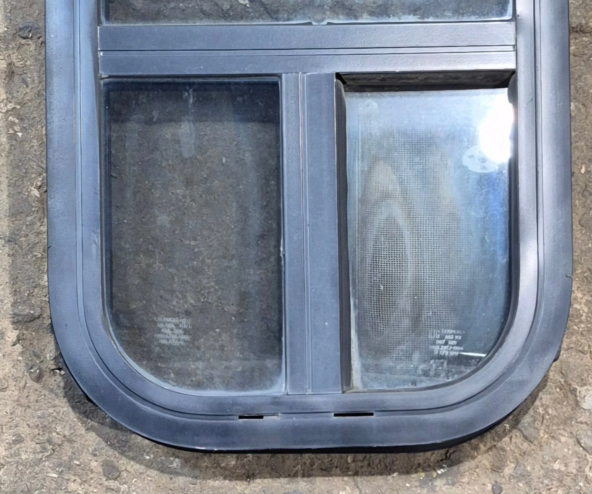 Used Black Radius Opening Window : 11 1/2" W x 21 1/4" H x 1 3/4" D - Image 3