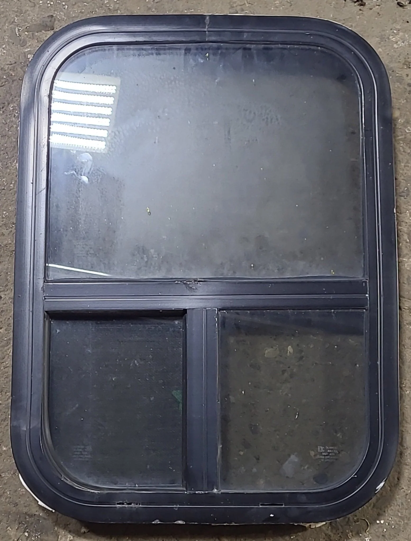 Used Black Radius Opening Window : 15 1/2" W x 21 1/2" H x 1 7/8" D