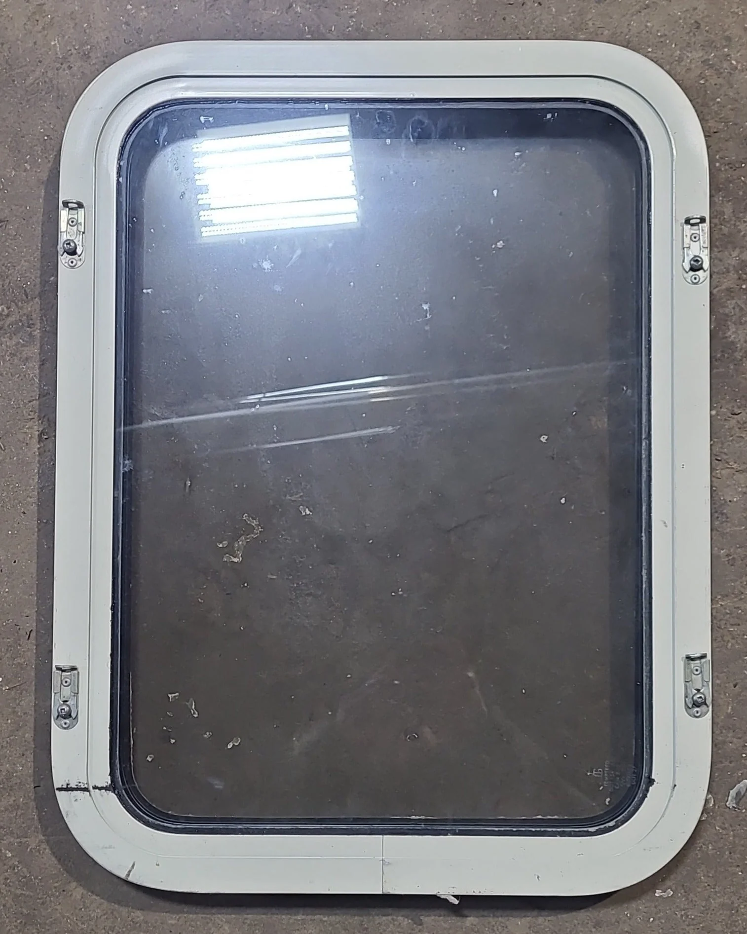 Used Black Radius Non Opening Window : 16" W x 21 1/2" H x 1 3/8" D - Image 8