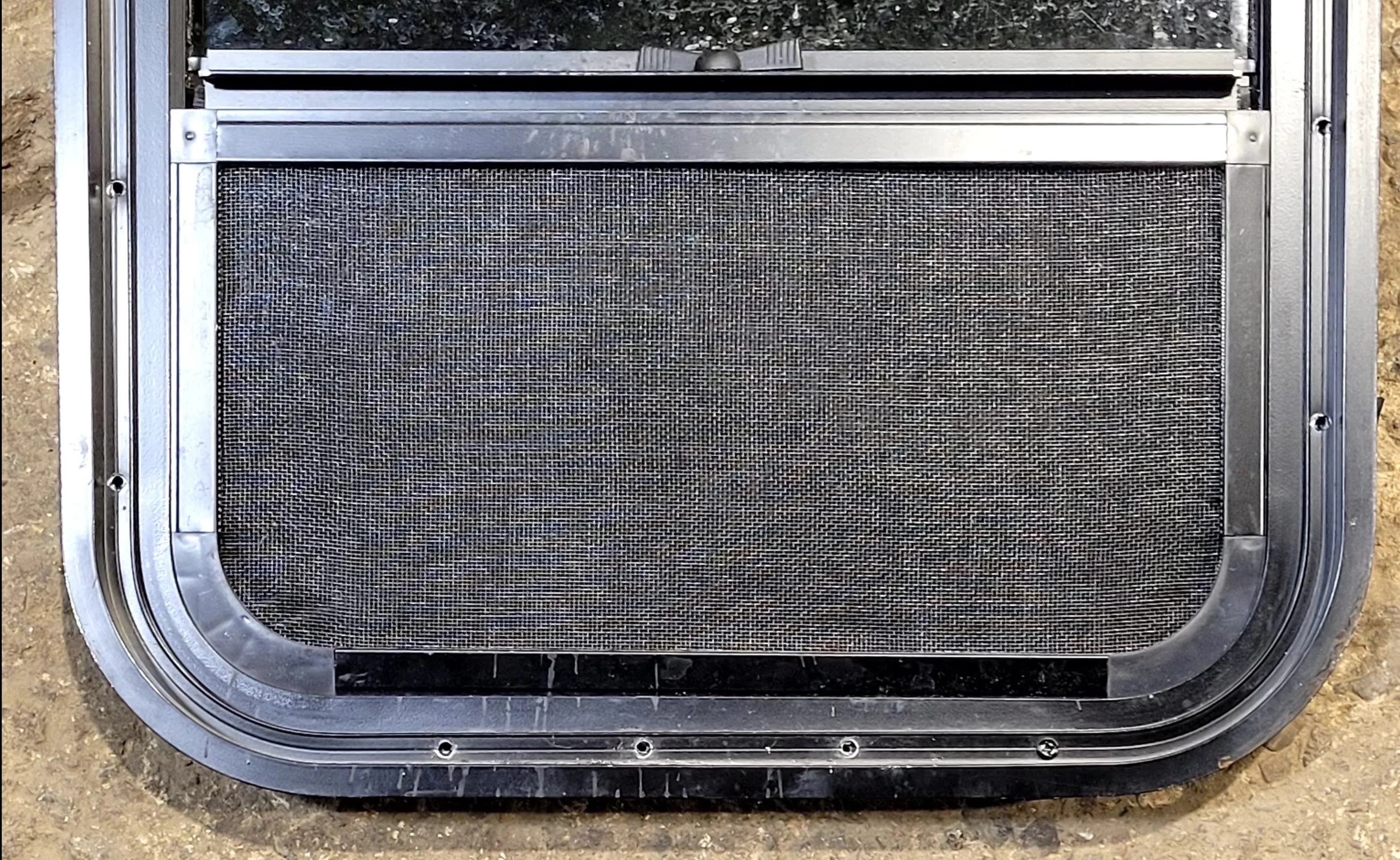 Used Black Radius Opening Window : 17 1/2" W x 21 1/2" H x 1 3/4" D - Image 7