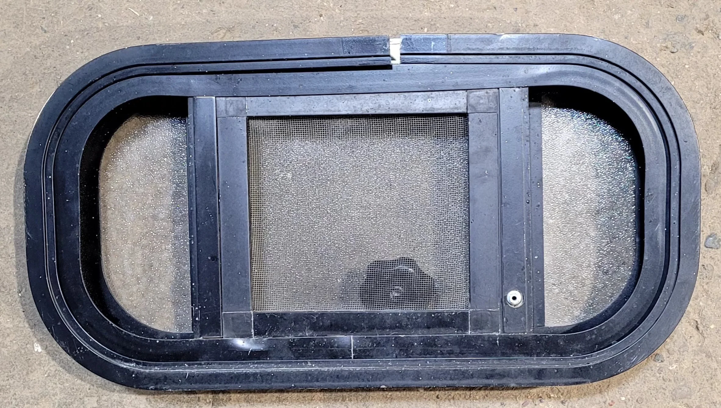 Used Black Radius Opening Window : 18 1/2" W x 9 1/2" H x 1 5/8" D - Image 4