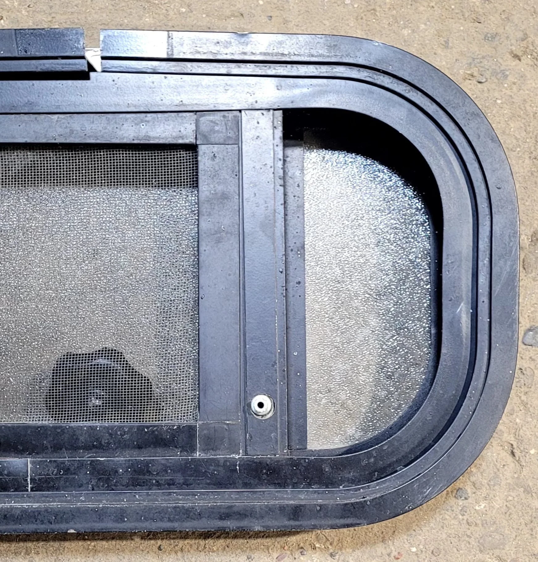 Used Black Radius Opening Window : 18 1/2" W x 9 1/2" H x 1 5/8" D - Image 5