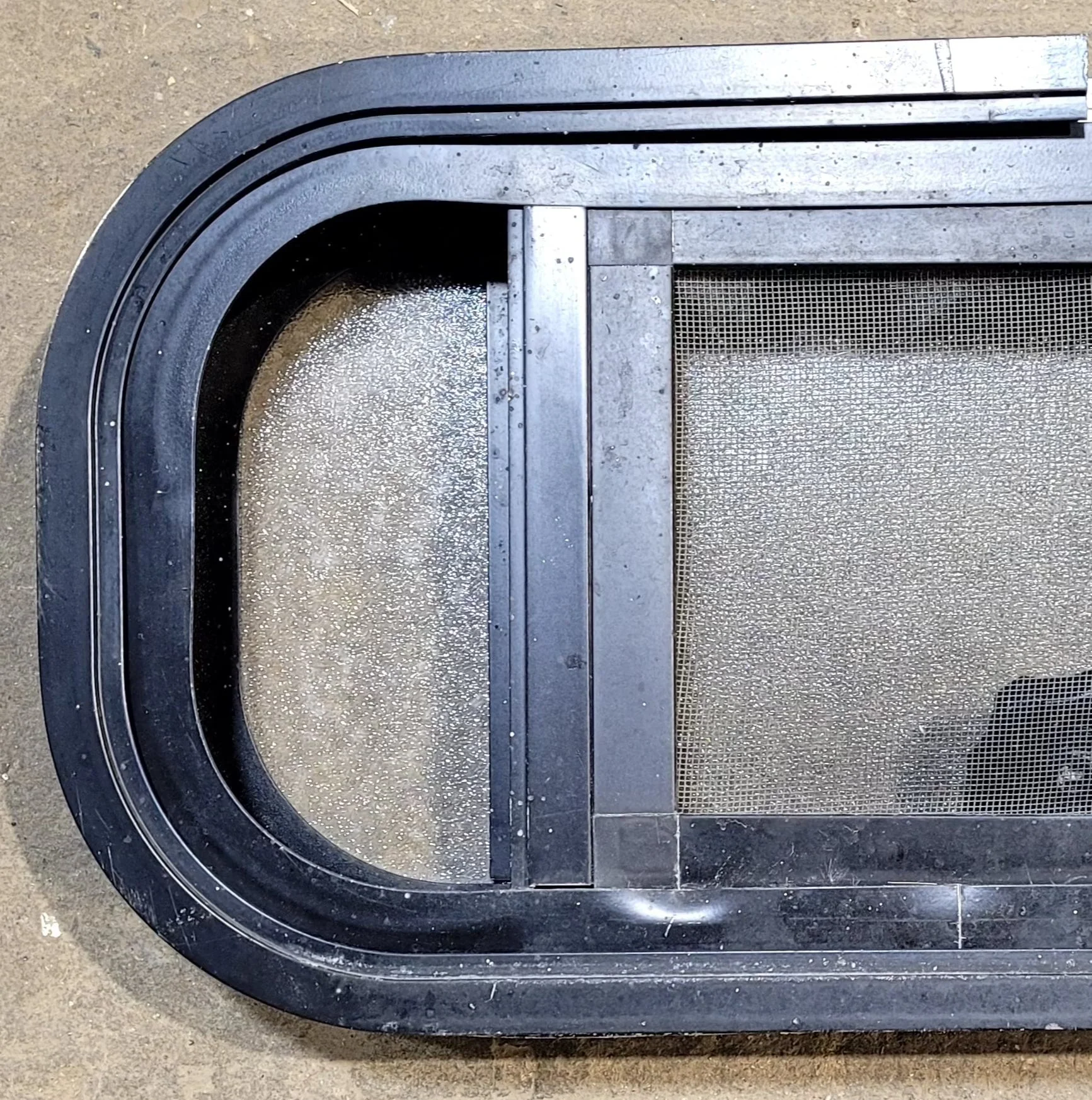 Used Black Radius Opening Window : 18 1/2" W x 9 1/2" H x 1 5/8" D - Image 6
