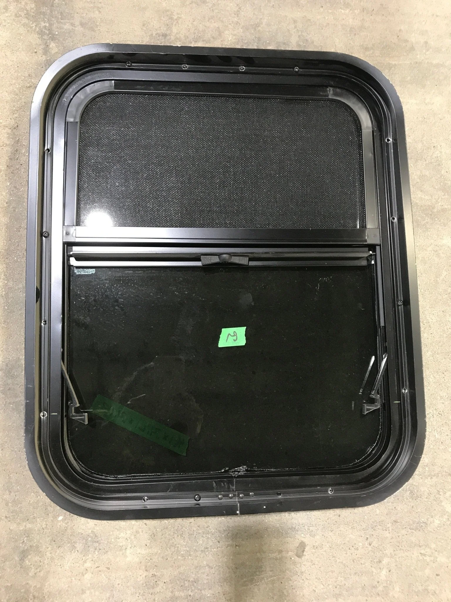 Used Black Radius Opening Window : 21 1/2" W X 17 1/2" H X 1 3/4" D - Image 4