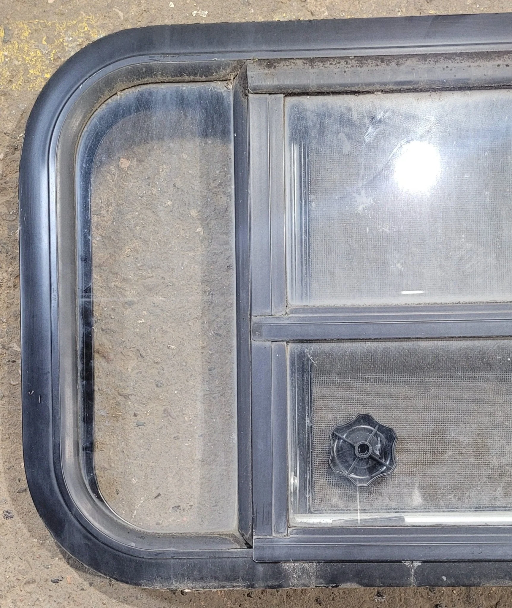 Used Black Radius Opening Window : 23 1/2" W x 14 3/4" H x 1 1/4" D - Image 2