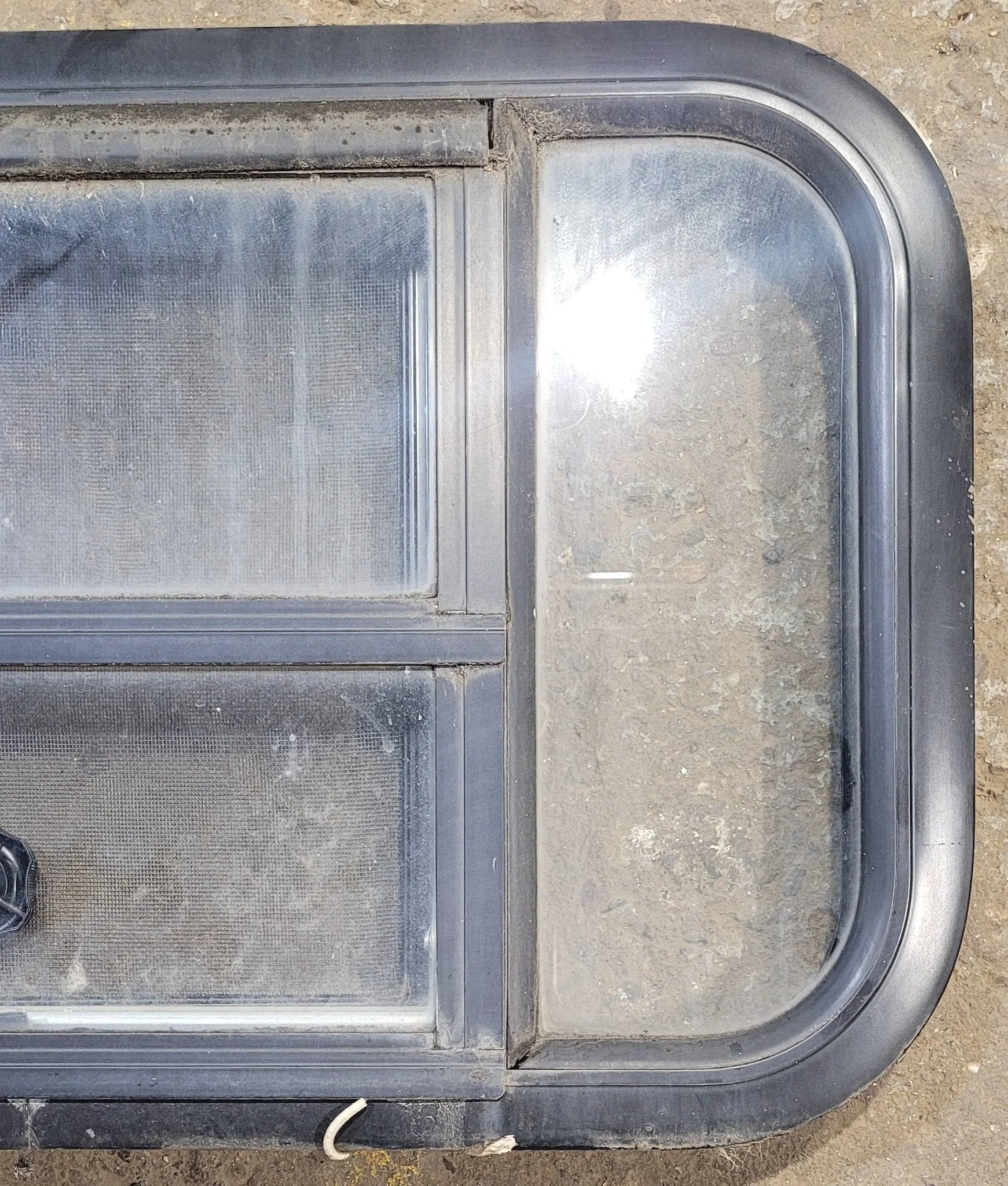 Used Black Radius Opening Window : 23 1/2" W x 14 3/4" H x 1 1/4" D - Image 3