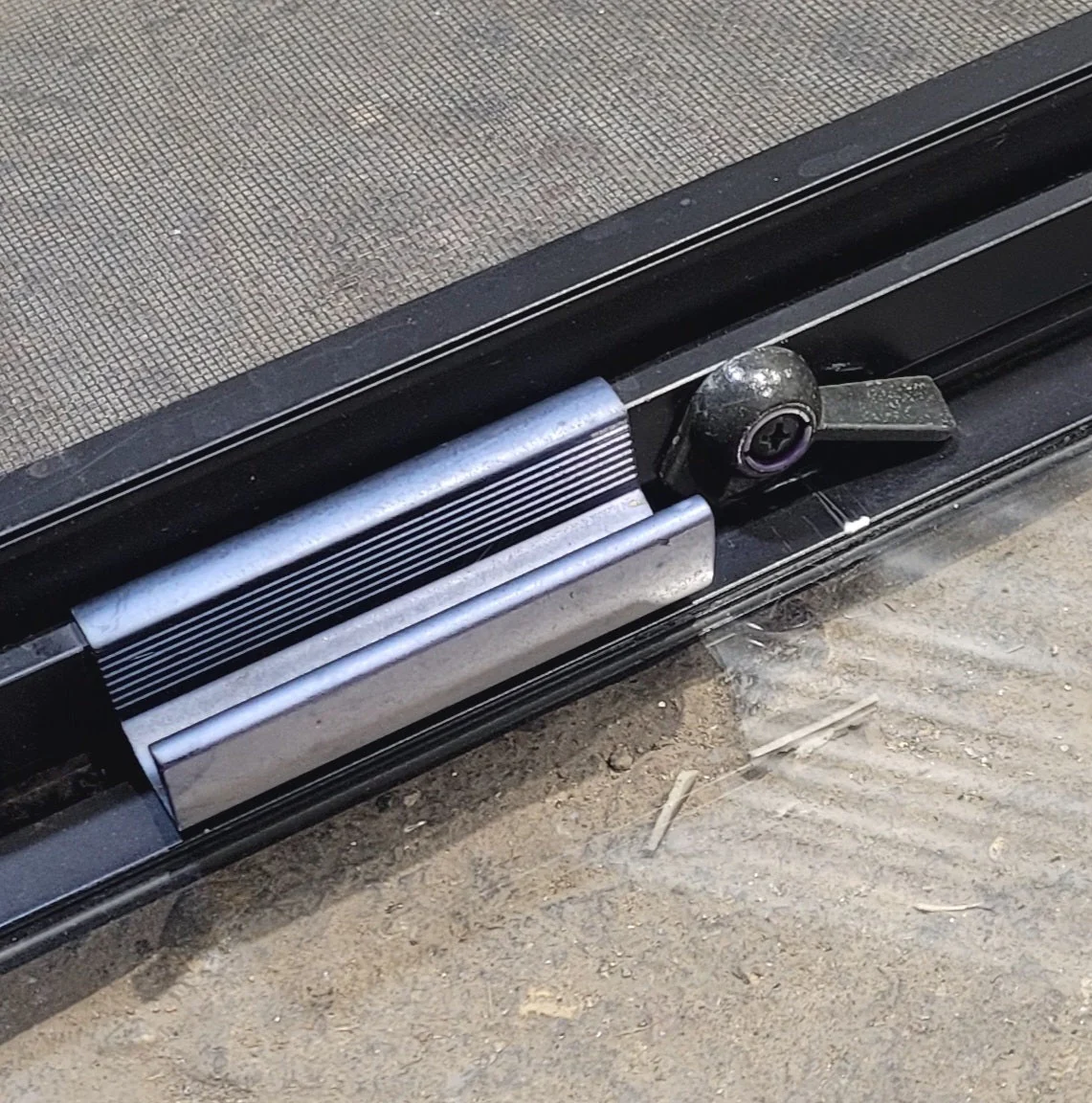 Used Black Radius Opening Window : 23 1/4" W x 17 3/4" H x 1 3/4" - Image 8
