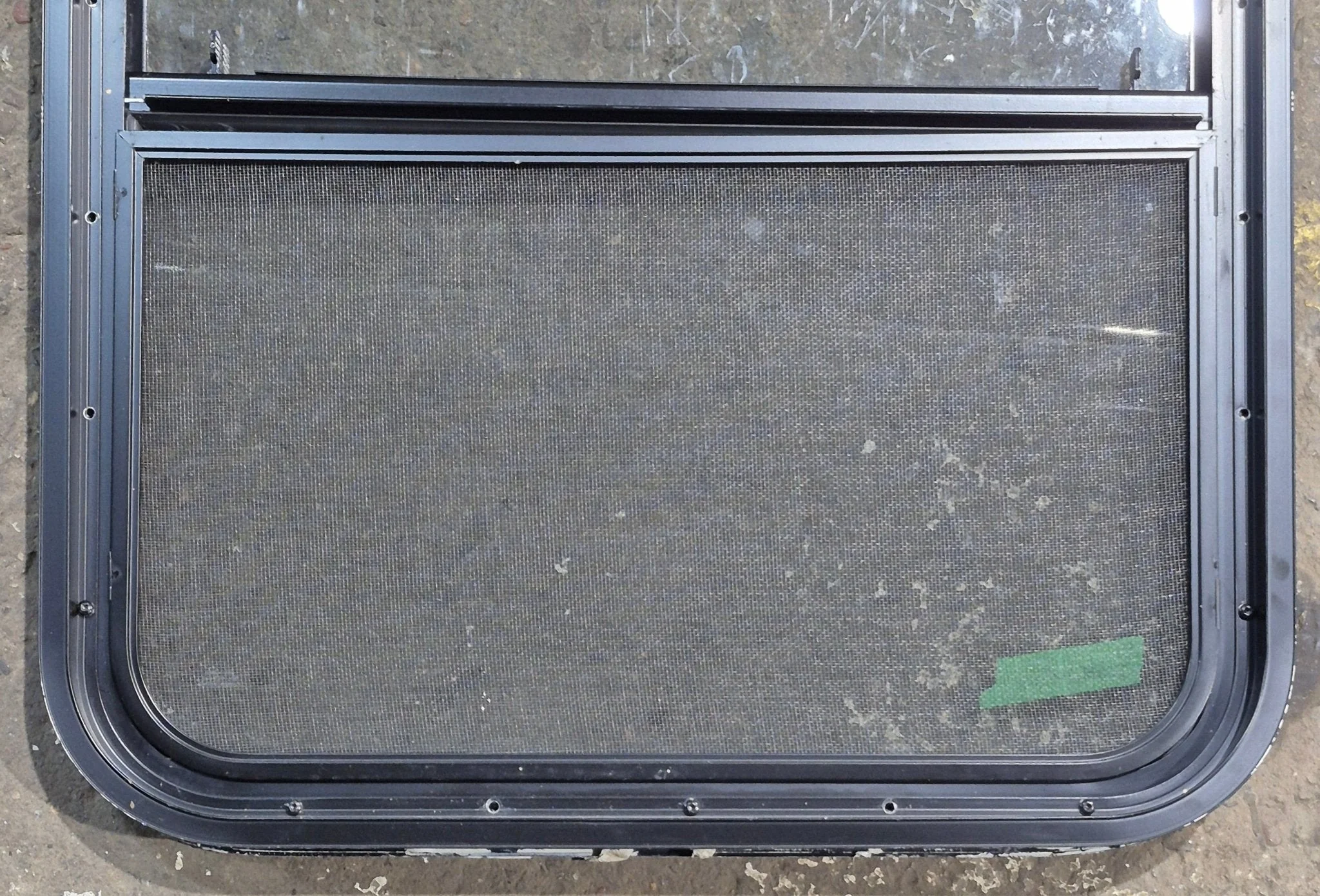 Used Black Radius Opening Window : 23 1/4" W x 28 1/4" H x 1 3/4" D - Image 6