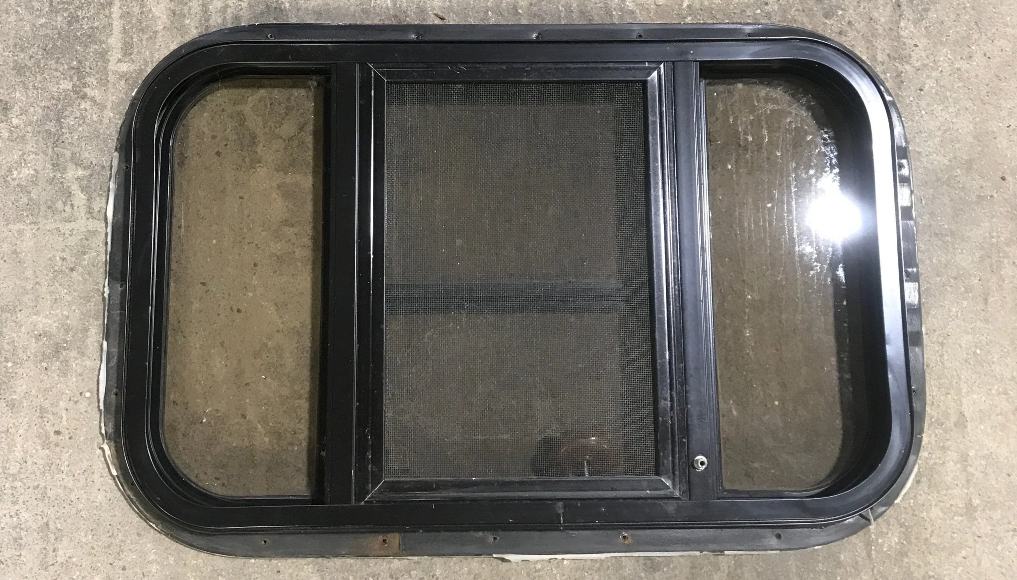 Used Black Radius Opening Window : 24 1/2" W x 16" H x 1 1/2" - Image 4