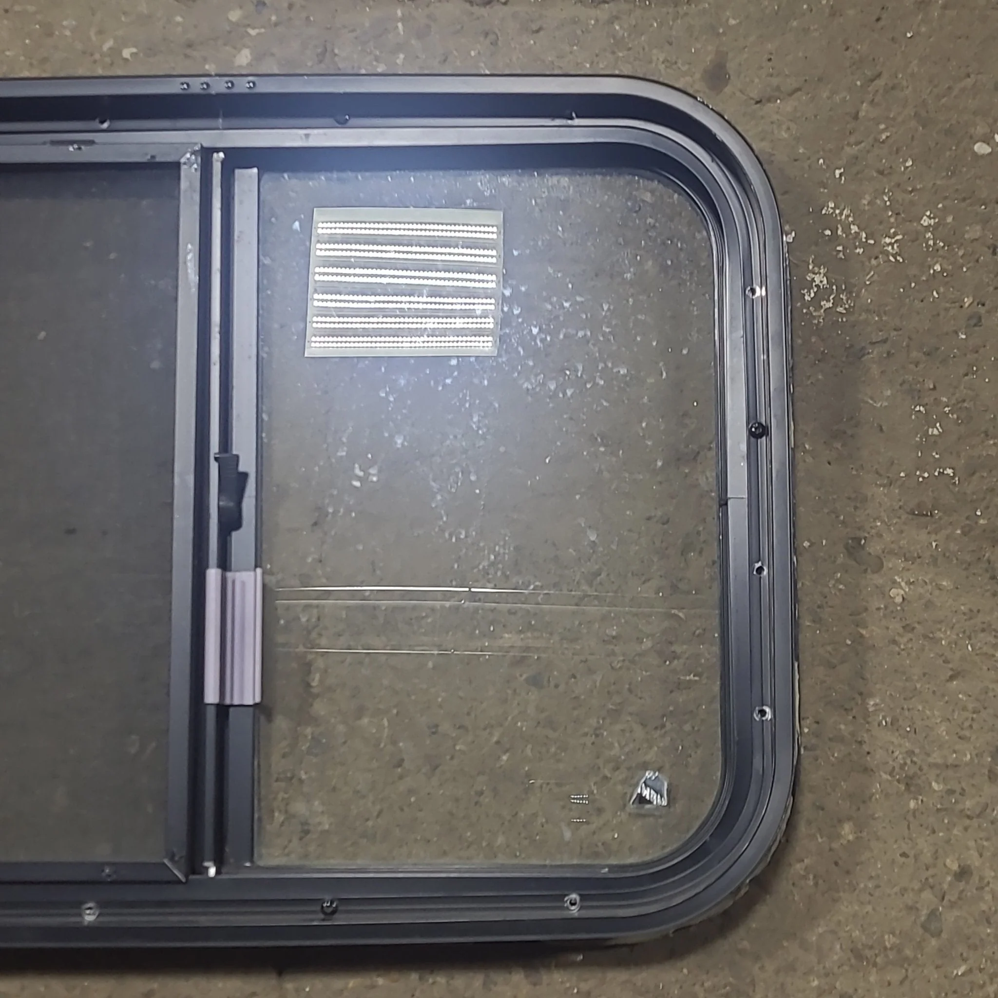Used Black Radius Opening Window : 24 1/2" W x 18" H x 1 3/4" D - Image 6