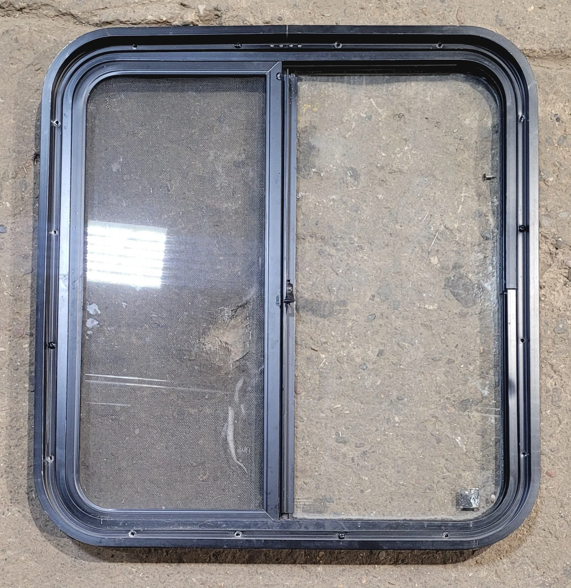 Used Black Radius Opening Window : 24 1/4" W x 25 3/4" H x 1 3/4" - Image 5