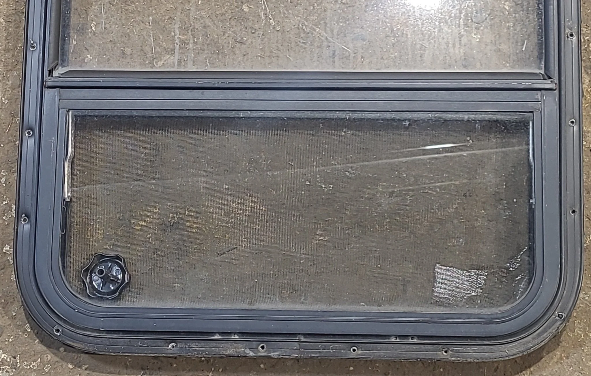 Used Black Radius Opening Window : 24 1/4" W x 35 1/4" H x 1 1/4" D - Image 3