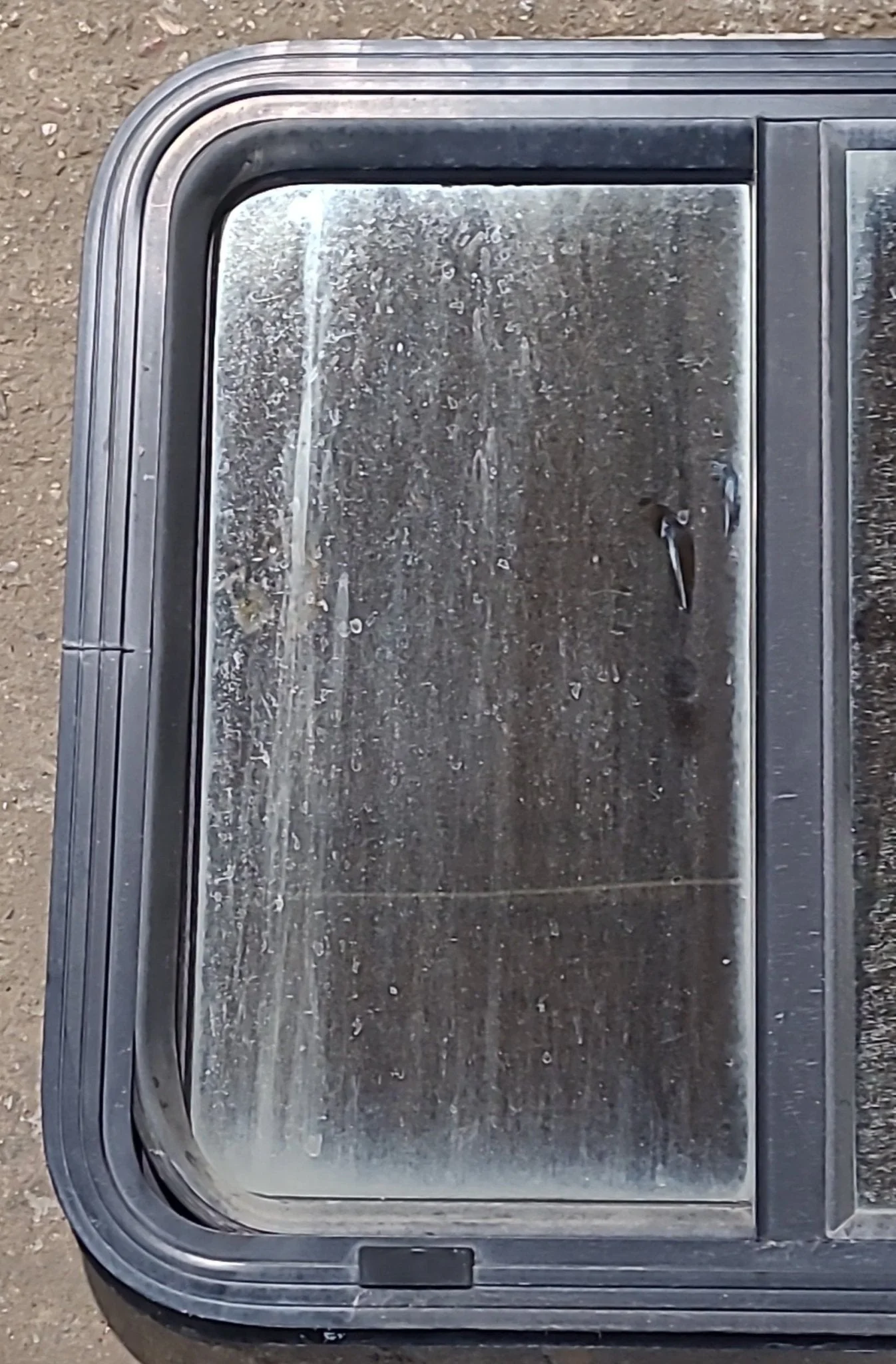 Used Black Radius Opening Window : 24" W x 21 1/2" H x 1 7/8" D - Image 3