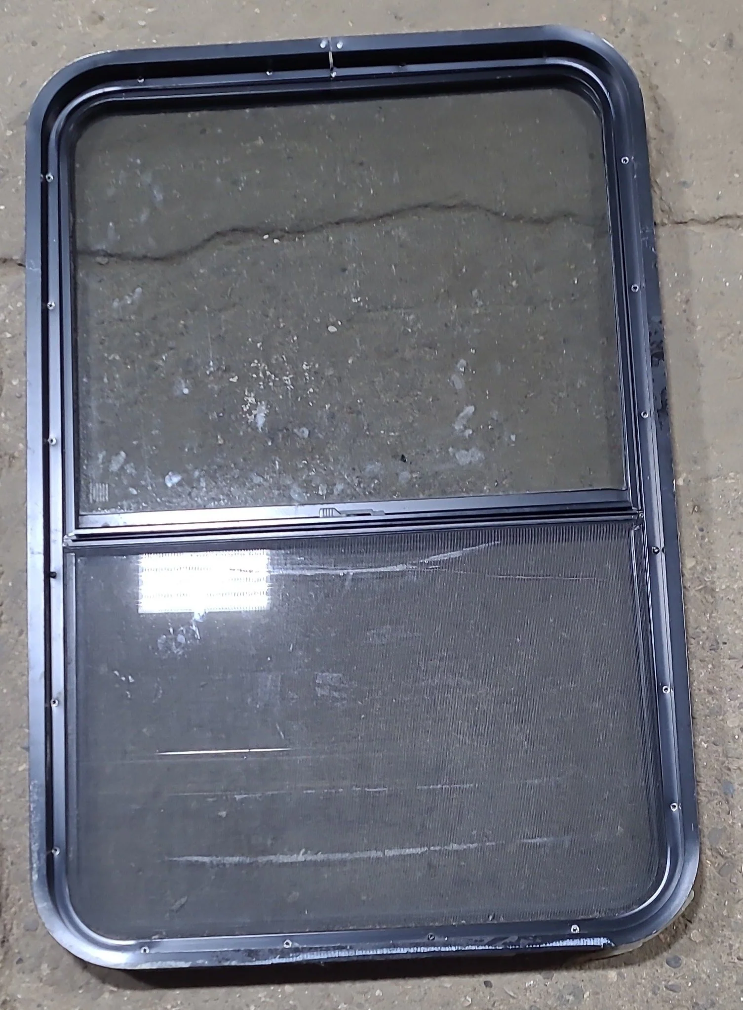Used Black Radius Opening Window : 26 1/2" W x 39 3/4" H x 1 3/4" D - Image 6