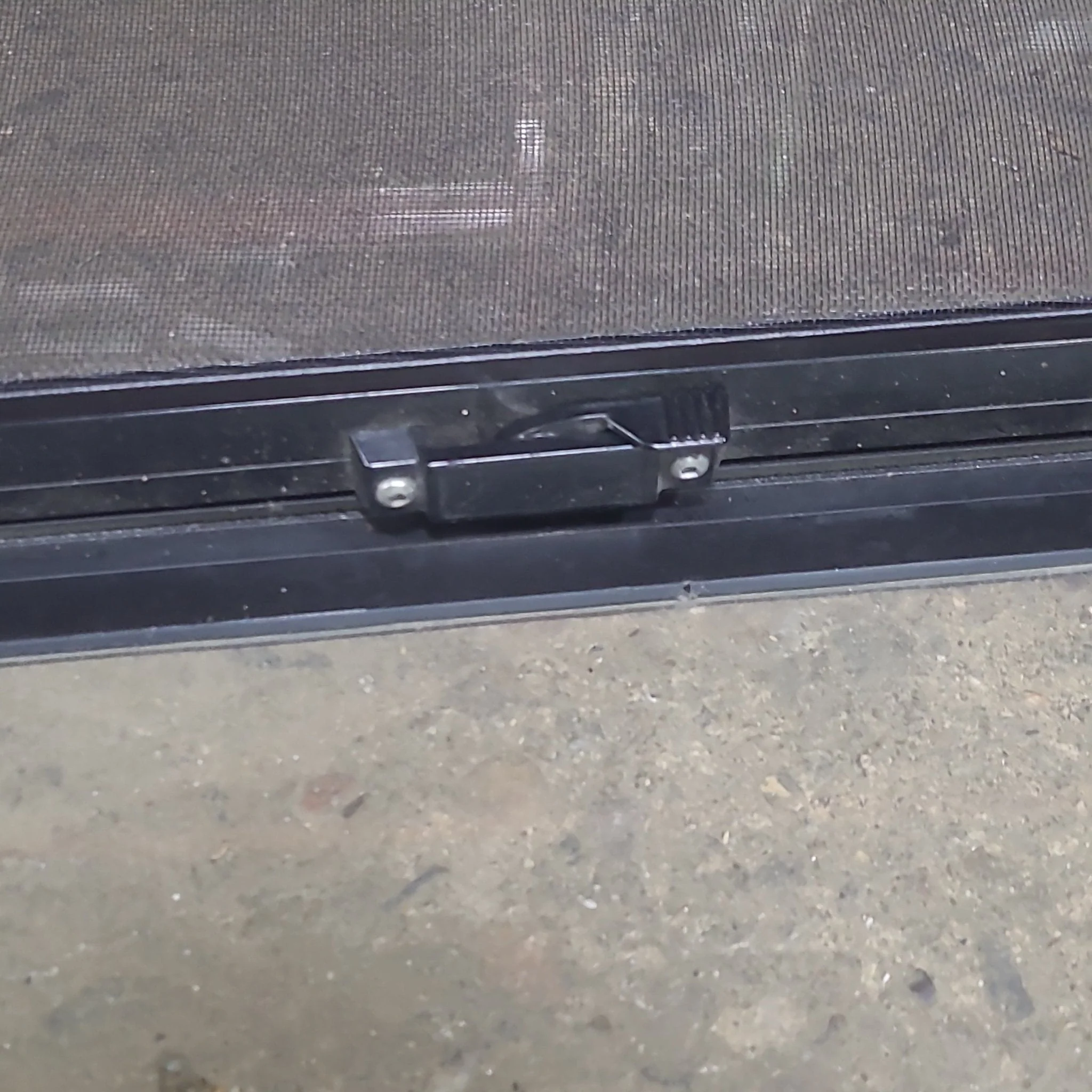 Used Black Radius Opening Window : 26 1/2" W x 39 3/4" H x 1 7/8" D - Image 9