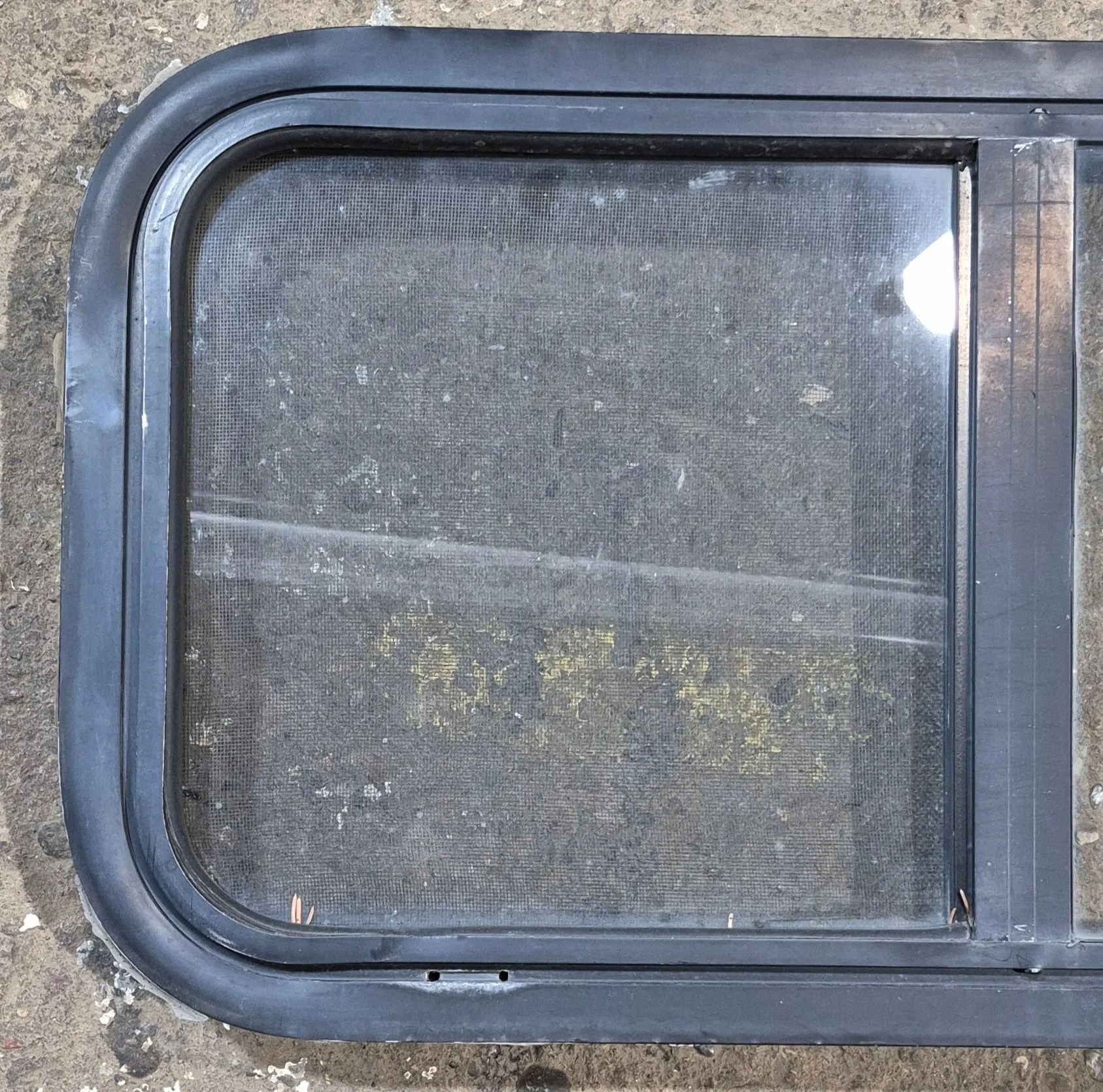 Used Black Radius Opening Window : 29 1/2" W x 14 3/4" H x 1 7/8" - Image 2