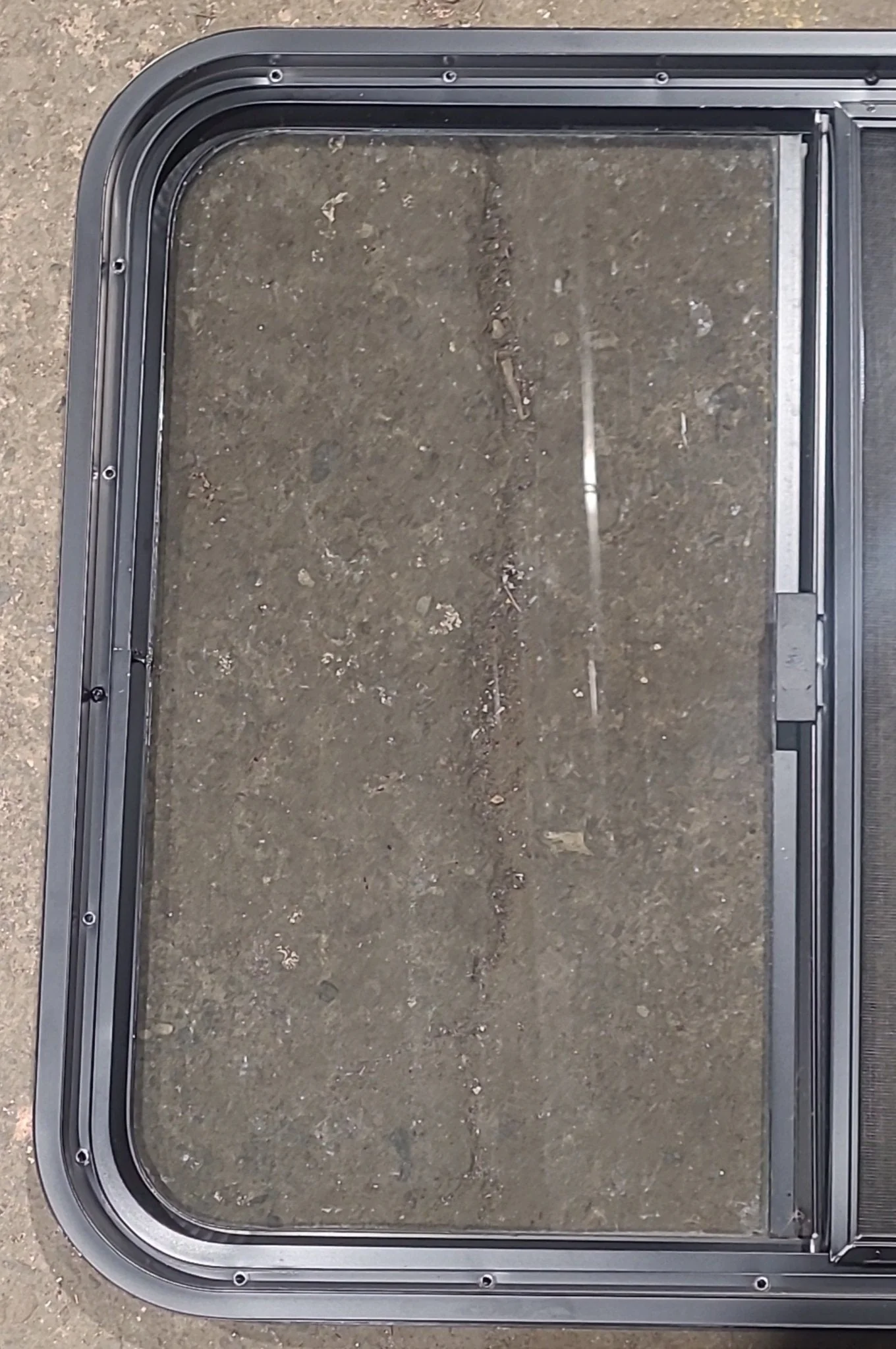 Used Black Radius Opening Window : 29 1/2" W x 25 1/2" H x 1 3/4" D - Image 7