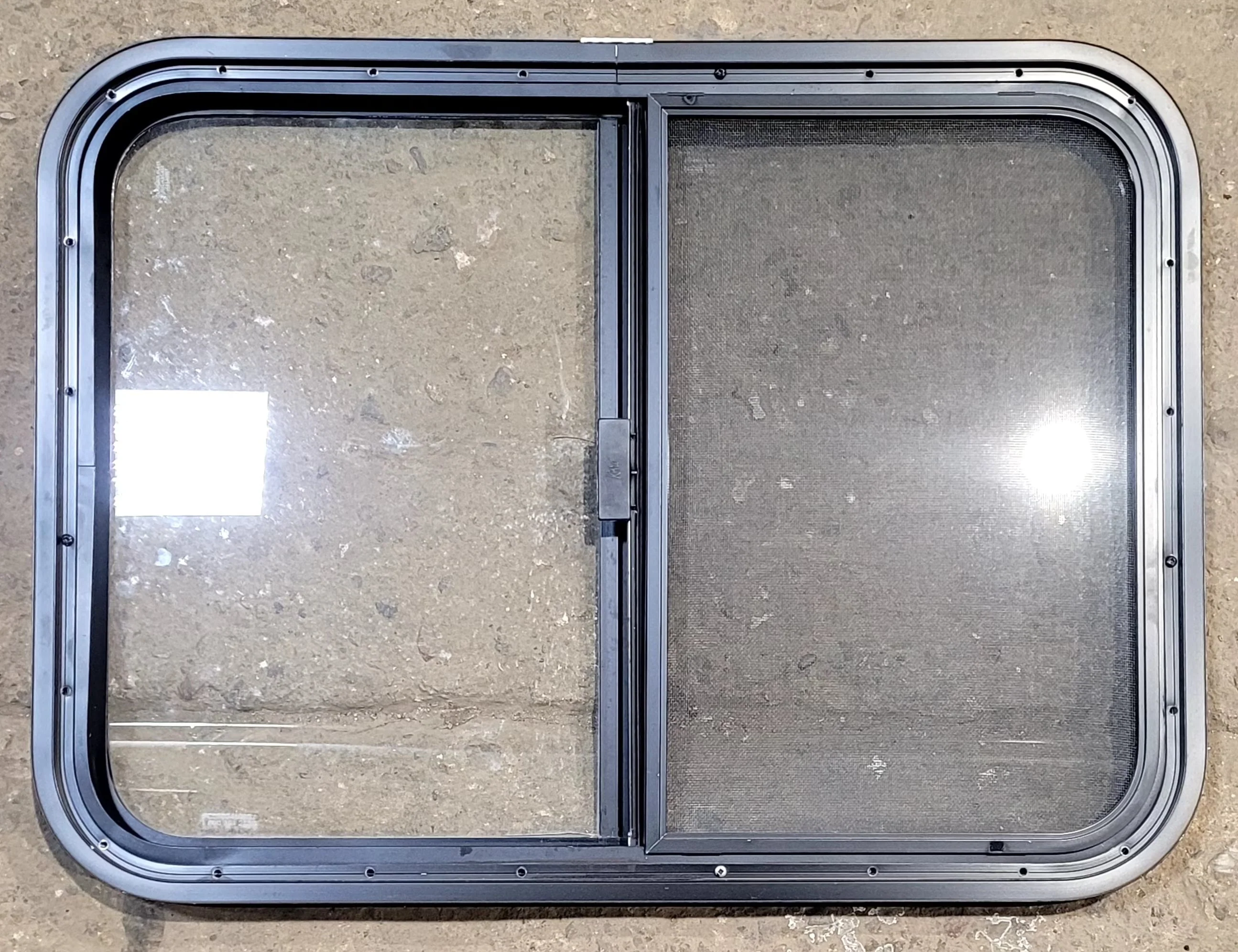 Used Black Radius Opening Window : 29 1/4" W x 21 1/4" H x 1 1/4" D - Image 6