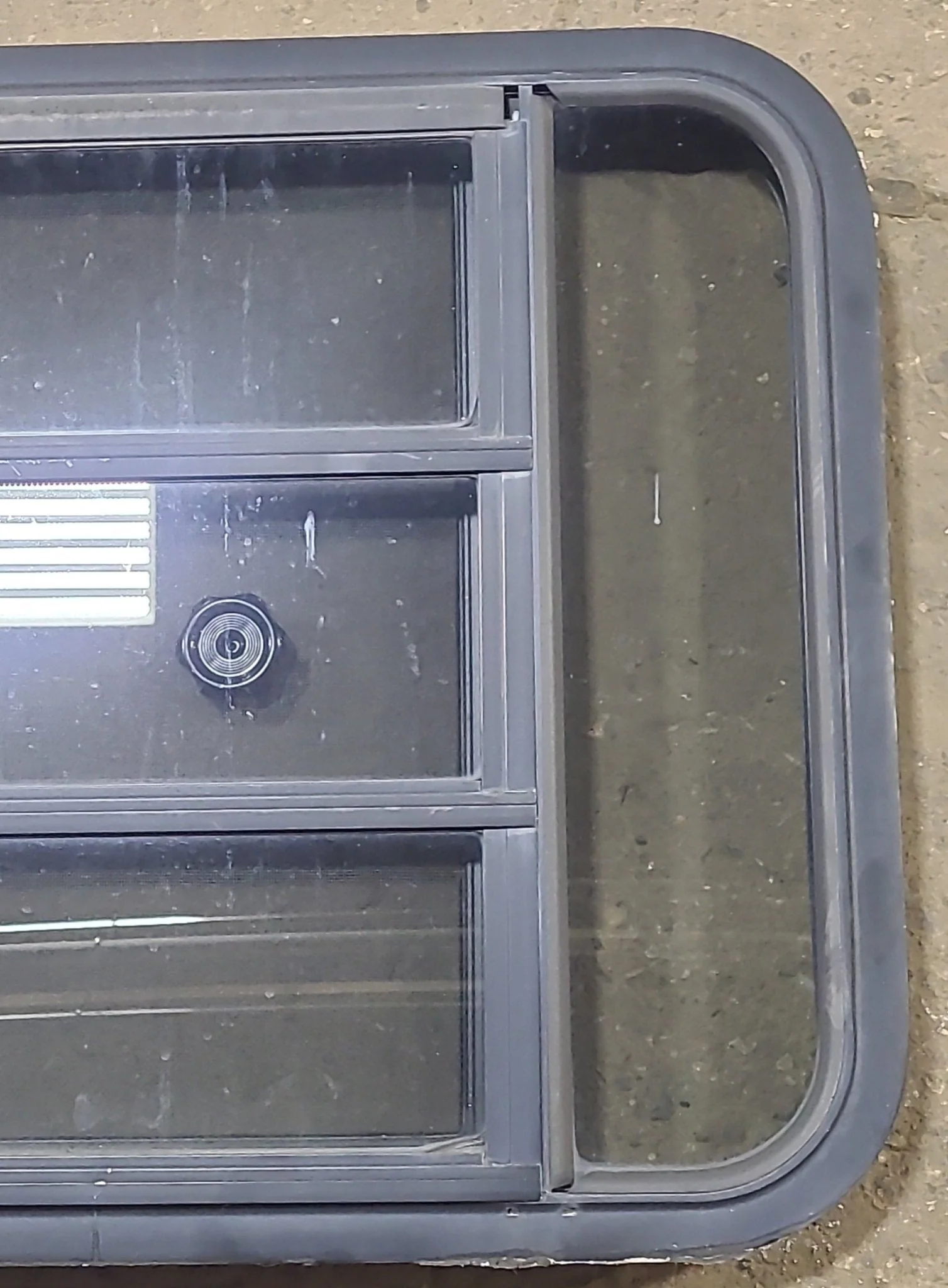 Used Black Radius Opening Window : 29 3/8" W x 22 1/2" H x 1 7/8" D - Image 3