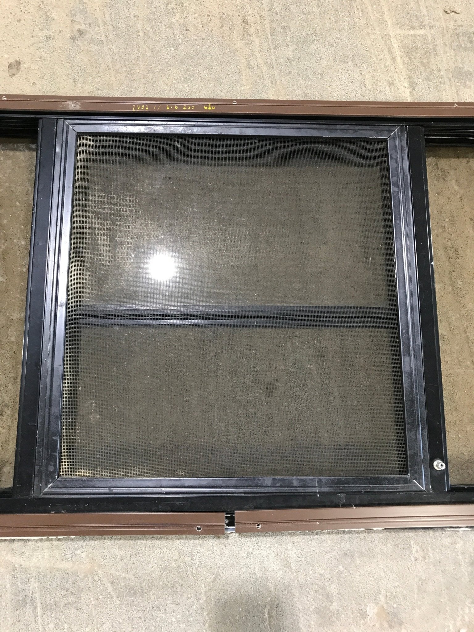 Used Black Radius Opening Window : 30 1/2" W x 18 3/4" H x 1 1/2" D - Image 6