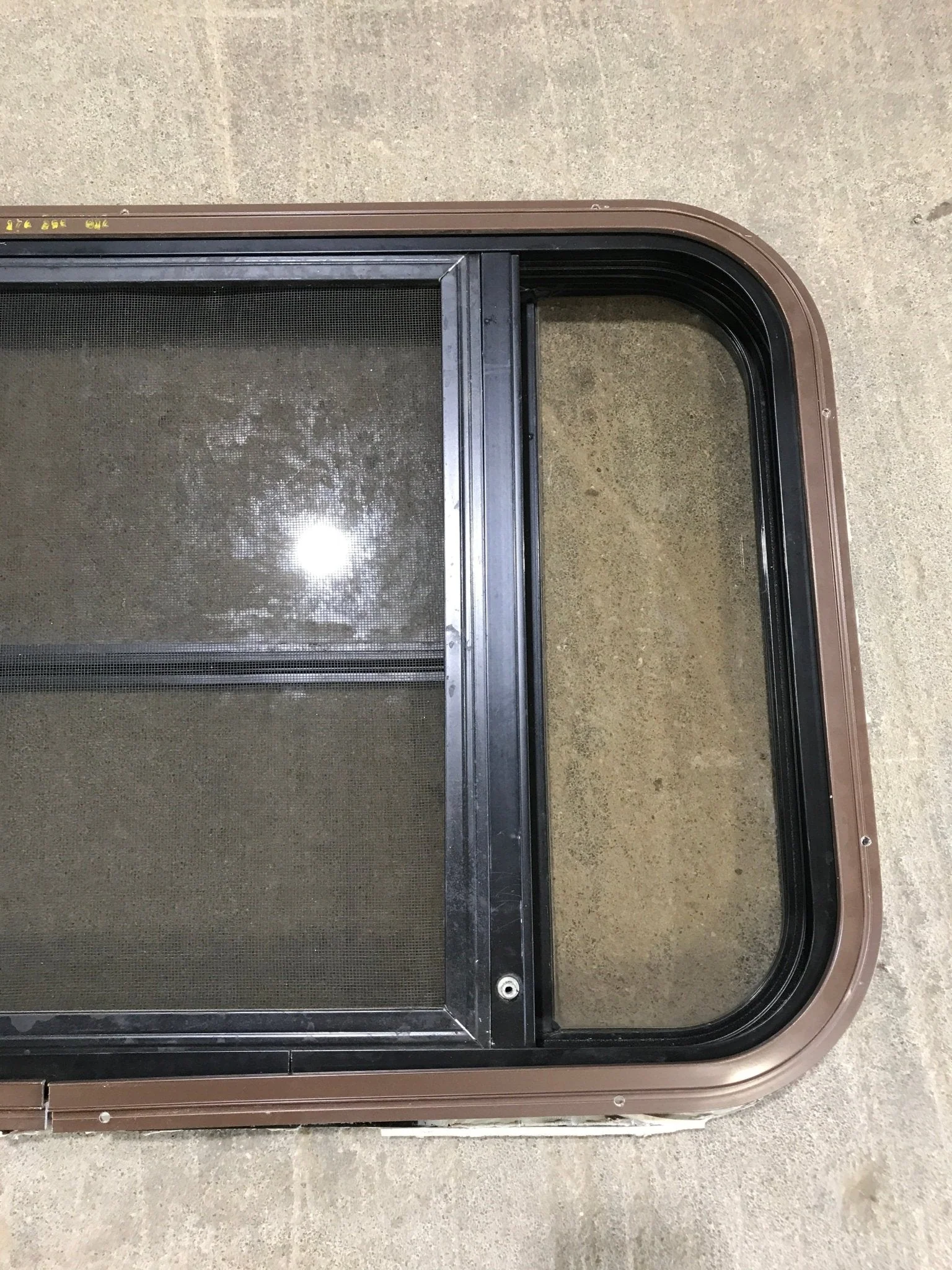 Used Black Radius Opening Window : 30 1/2" W x 18 3/4" H x 1 1/2" D - Image 6