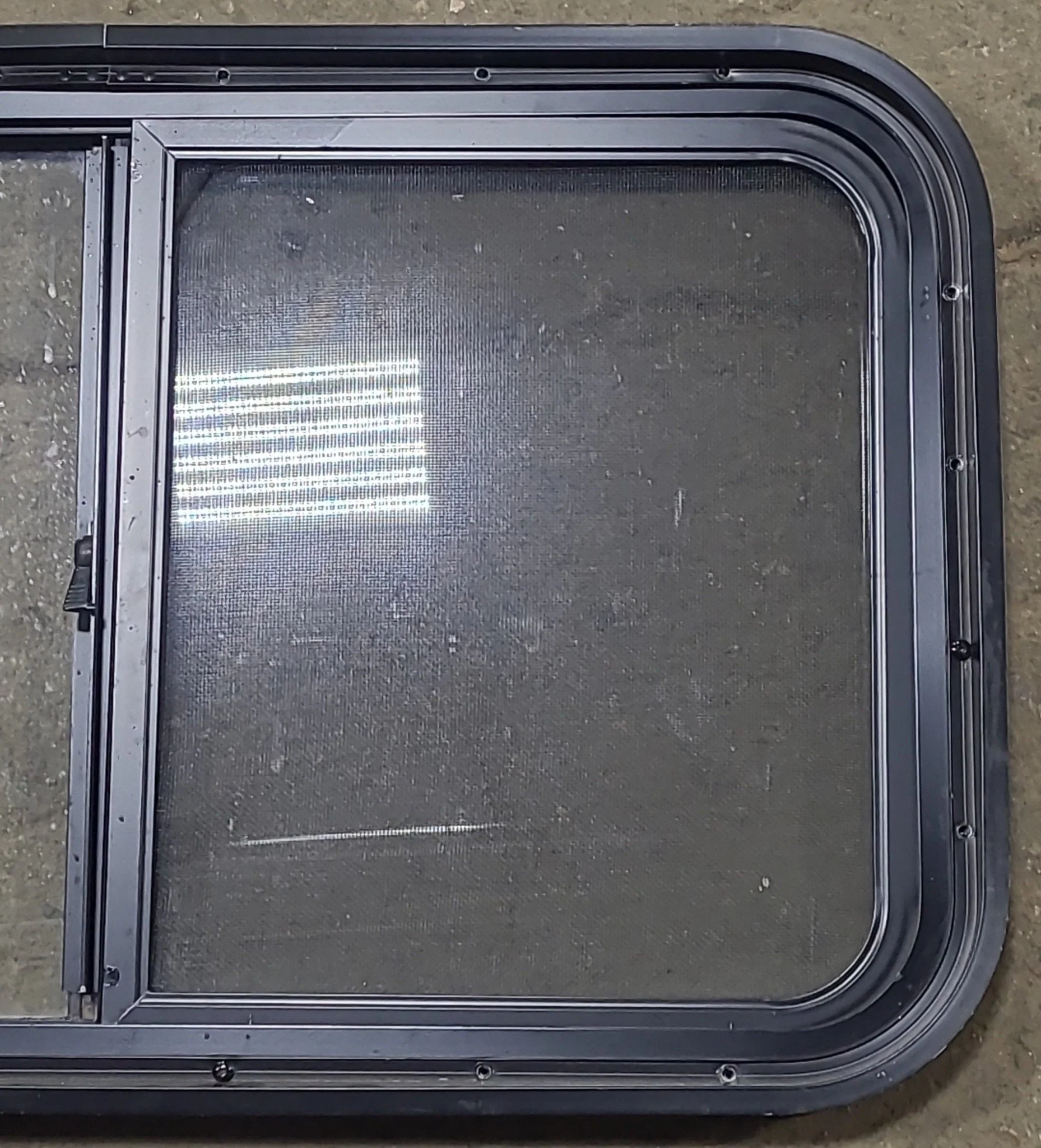 Used Black Radius Opening Window : 30 3/8" W x 18" H x 1 5/8" D - Image 6